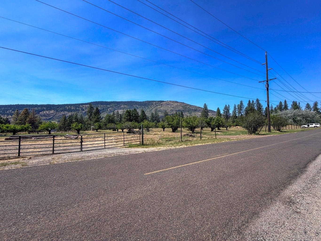 Homes for sale in Kettle Falls, WA | 1250 Peachcrest Rd, Kettle Falls, WA 99141 | MLS# 202621047