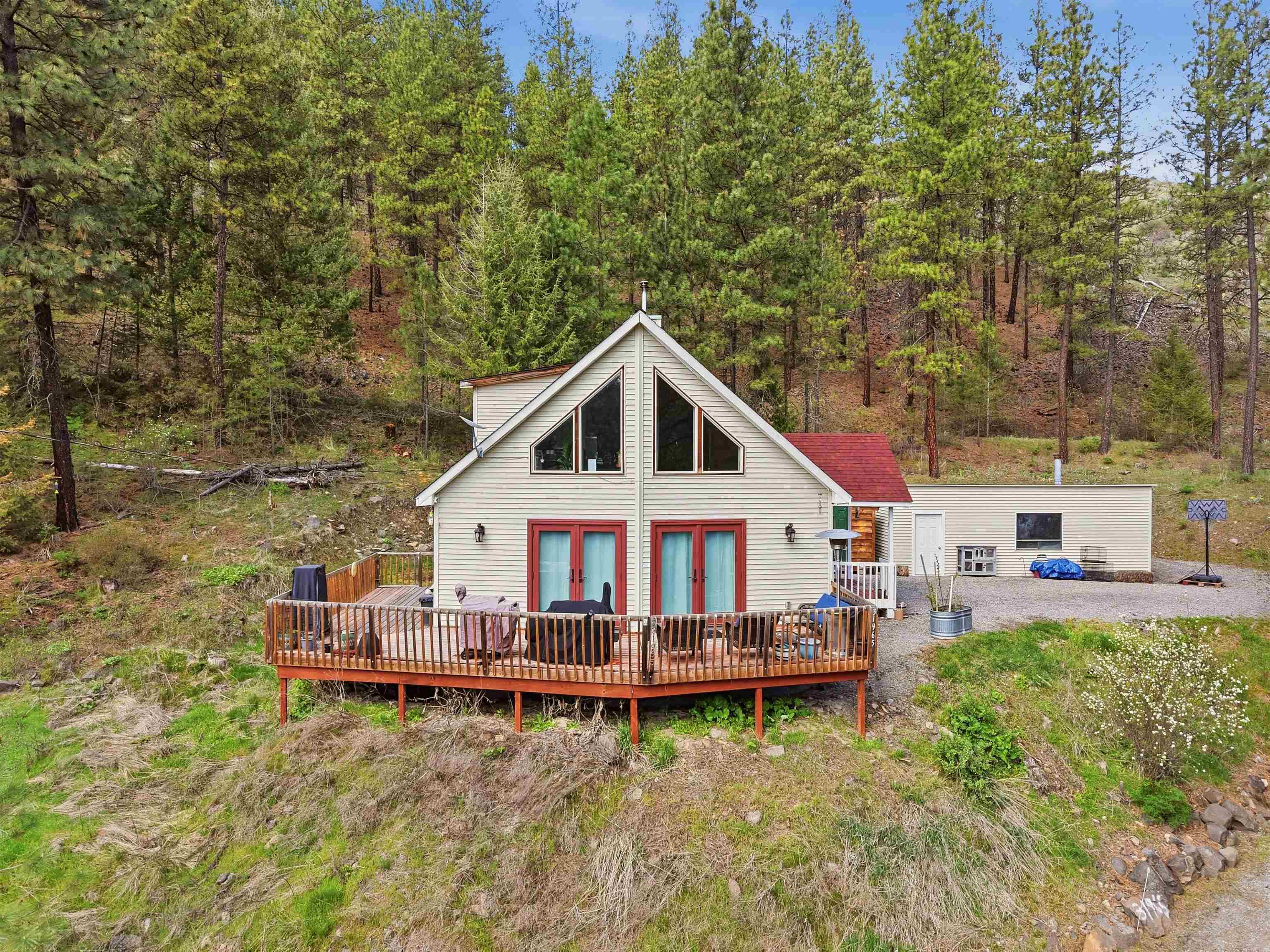 Homes for sale in Davenport, WA | 31965 N Hawk Creek Ranch Rd, Davenport, WA 99122 | MLS# 202621089