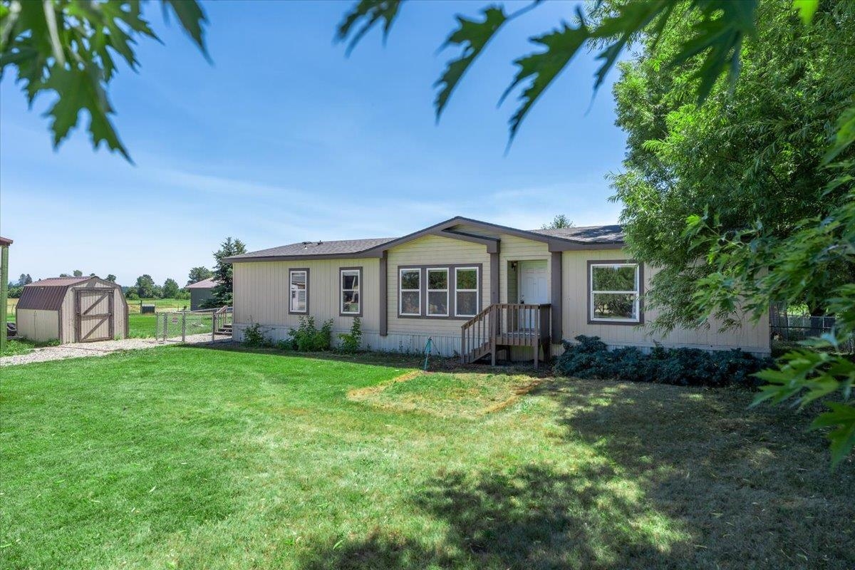 Homes for sale in Clayton, WA | 4489 N Swenson Rd, Clayton, WA 99110 | MLS# 202621144