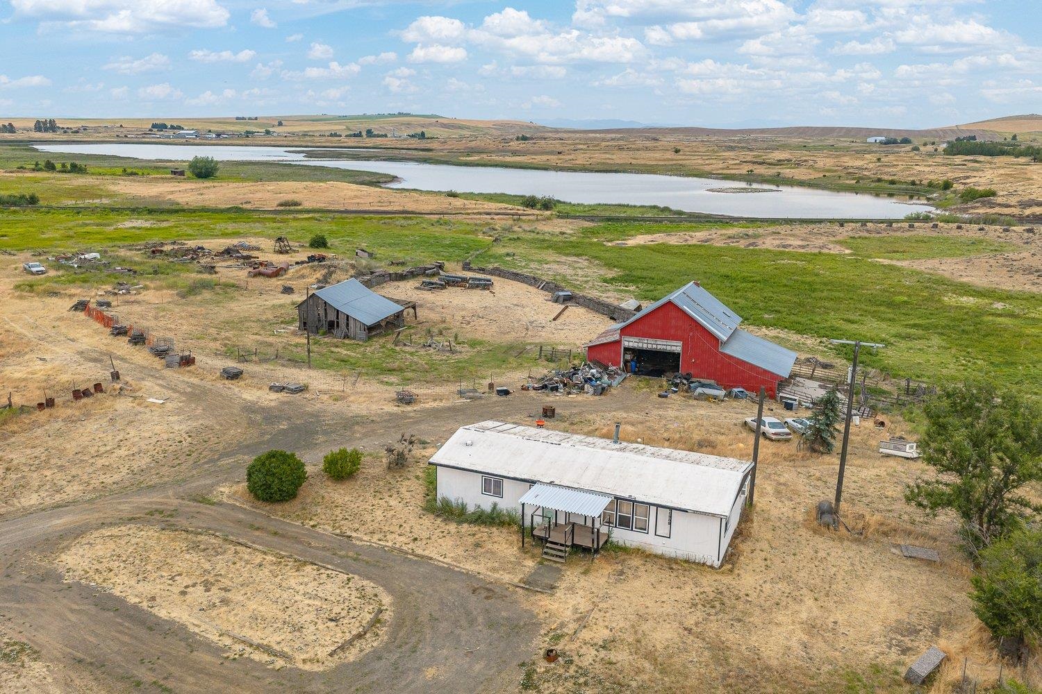 Homes for sale in Reardan, WA | 51859 Sr 2 E, Reardan, WA 99029 | MLS# 202621206