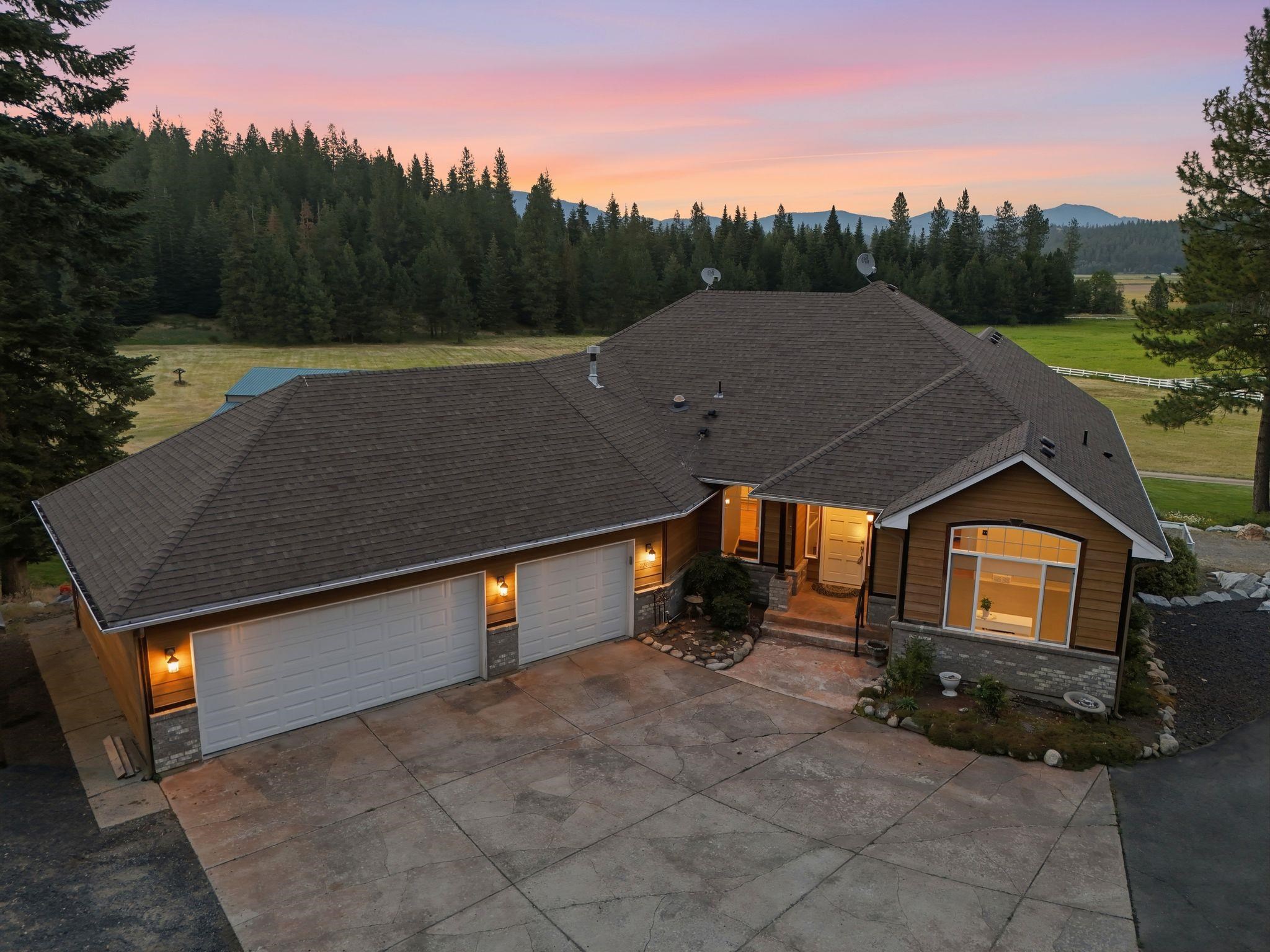 Homes for sale in Newman Lake, WA | 23815 E Winter Pine Ln, Newman Lake, WA 99025 | MLS# 202621234