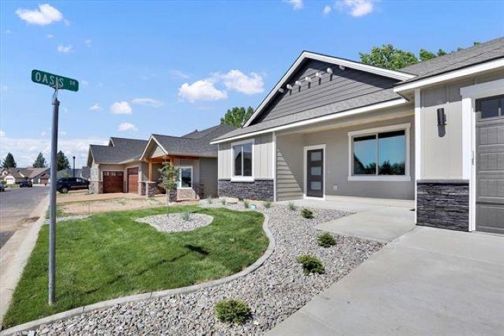 3rd image of 1109 -15 N Country Club Dr, Deer Park, WA 99006 | MLS# 202621493