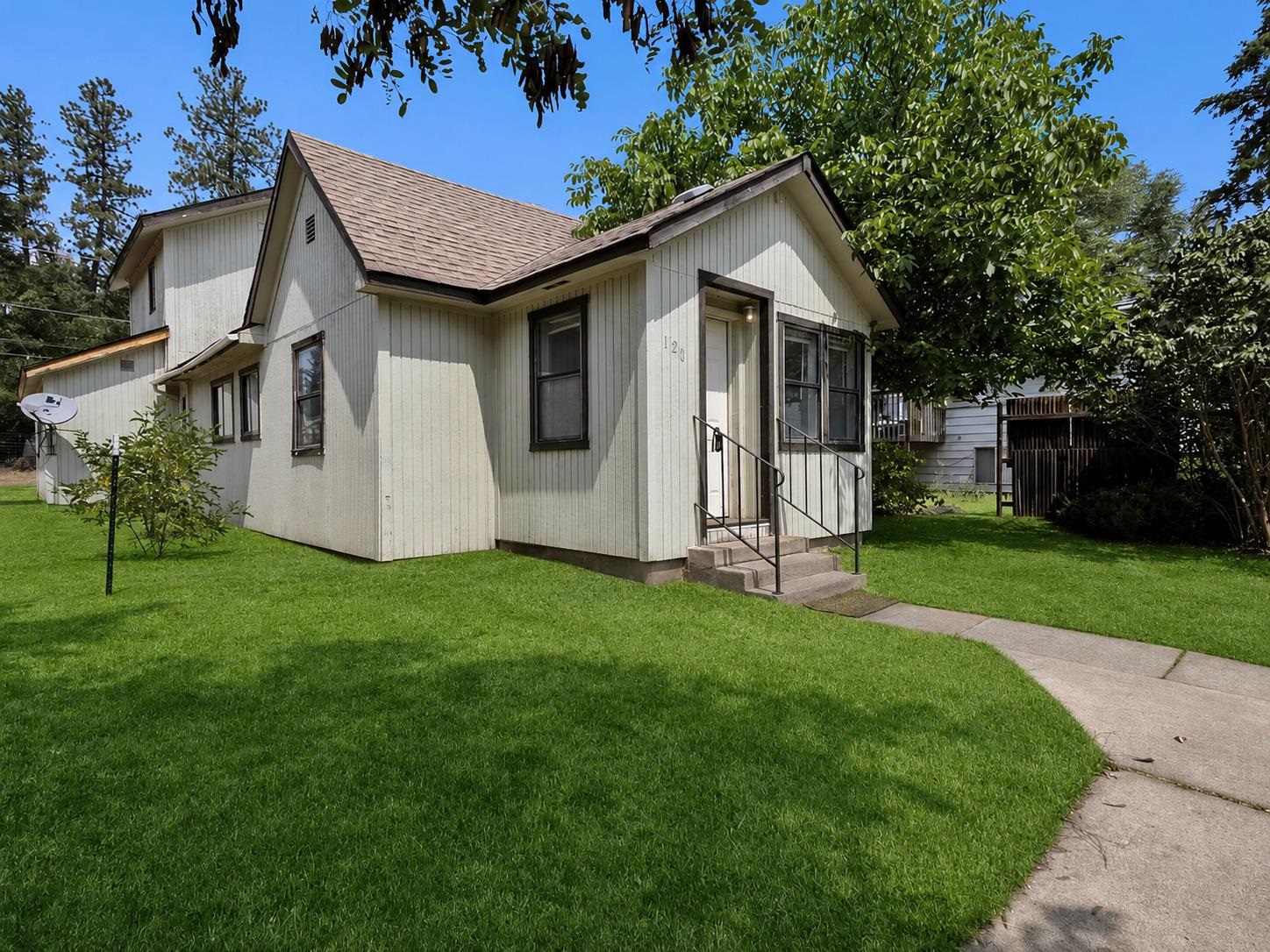 1st image of 120 W 3rd St St, Cheney, WA 99004 | MLS# 202621577