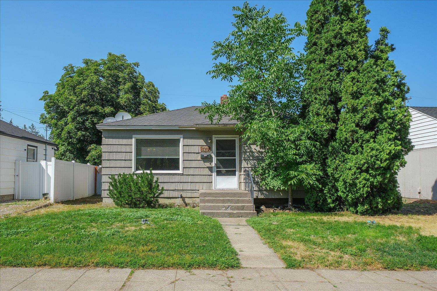 1st image of 1317 E 33rd Ave, Spokane, WA 99203 | MLS# 202621692
