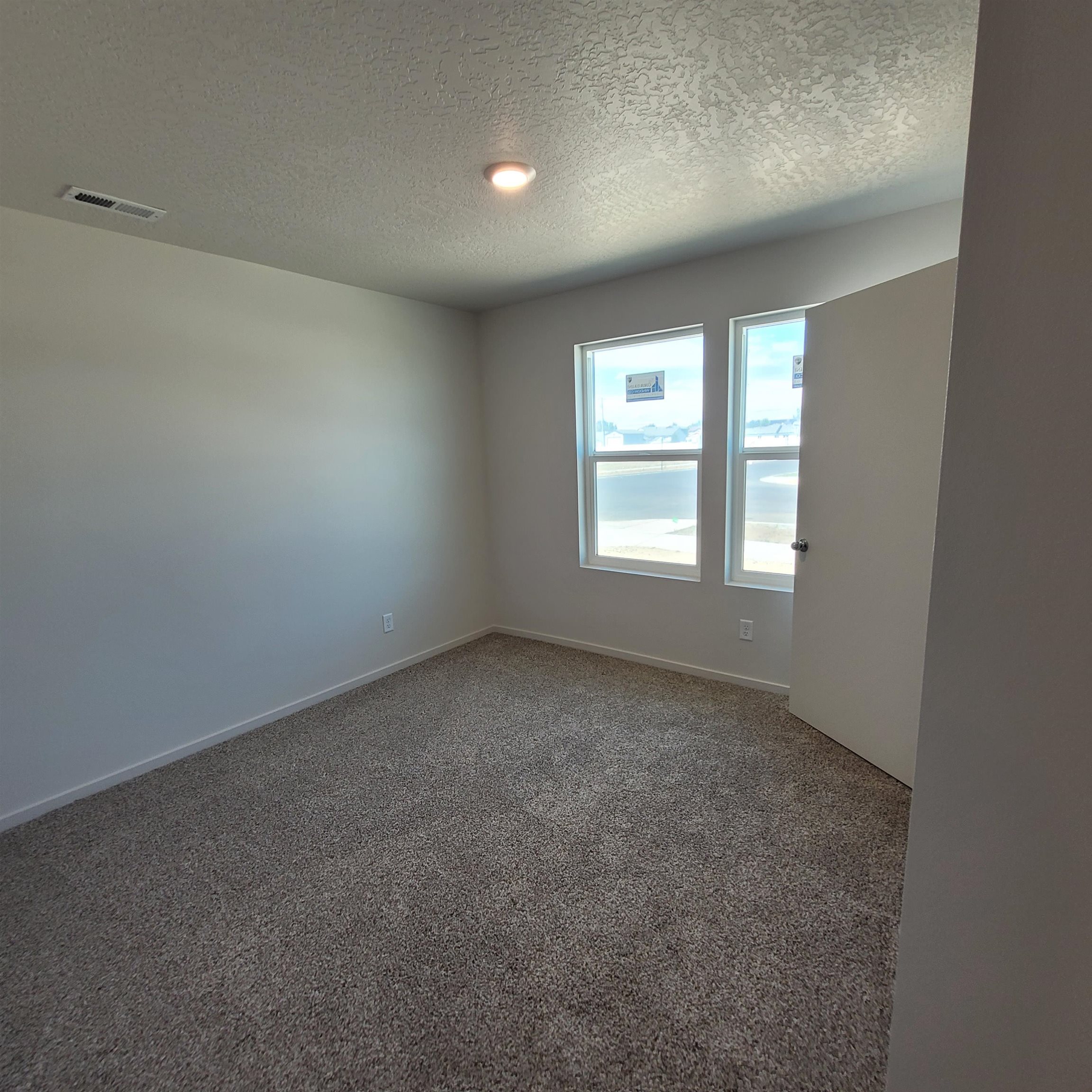 3rd image of 112 S Pippin Ave, Deer Park, WA 99006 | MLS# 202621732