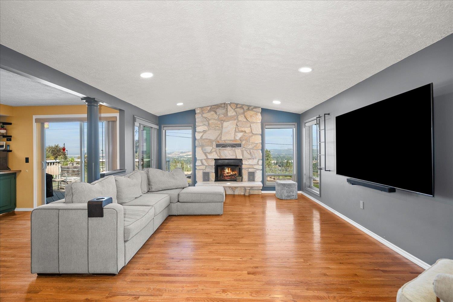 5th image of 8116 N N Panorama Dr, Spokane, WA 99208 | MLS# 202621817
