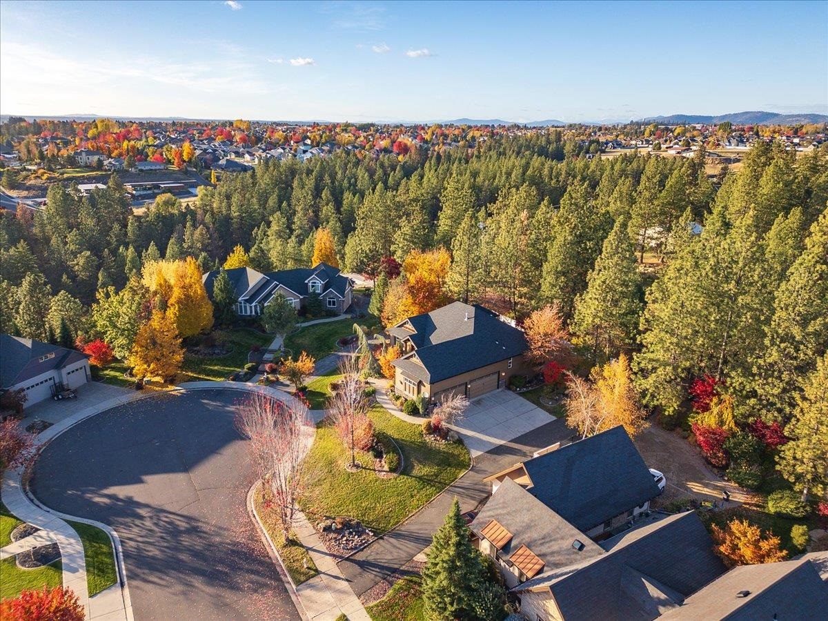 2nd image of 1610 W Panorama Ave, Spokane, WA 99208 | MLS# 202621838