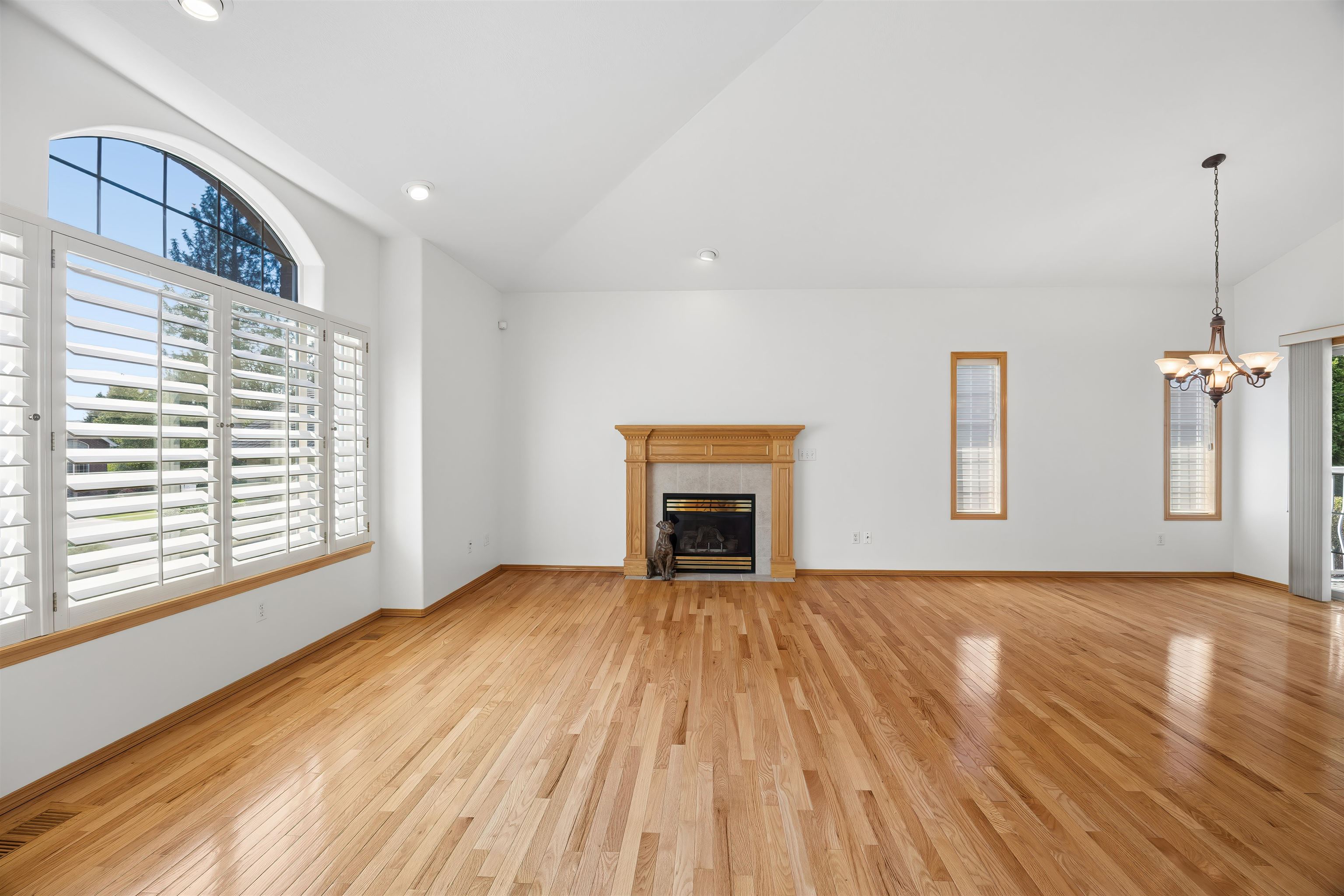 4th image of 7015 N East Bluff Ct, Spokane, WA 99208 | MLS# 202621896