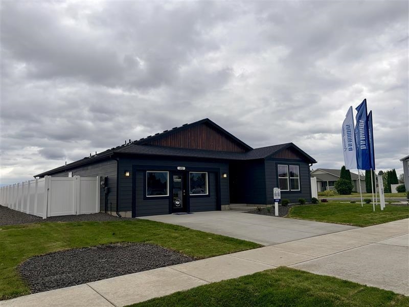 2nd image of 612 Duffer Loop, Deer Park, WA 99006 | MLS# 202621934