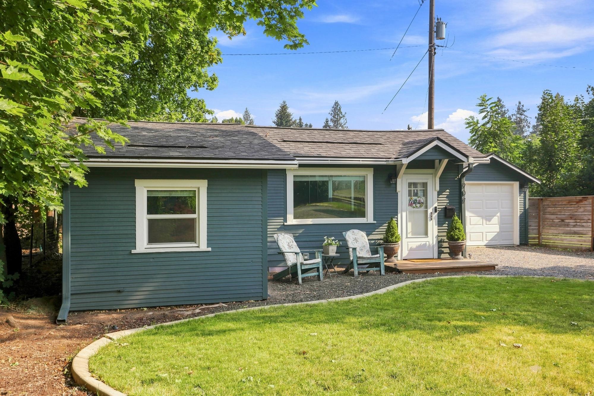 2nd image of 907 E 30th Ave, Spokane, WA 99203 | MLS# 202622109