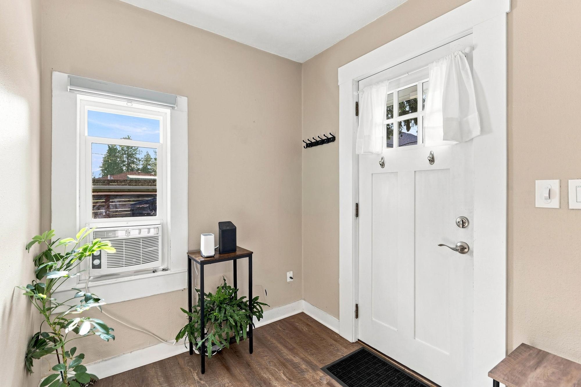 4th image of 907 E 30Th Ave, Spokane, WA 99203 | MLS# 202622109