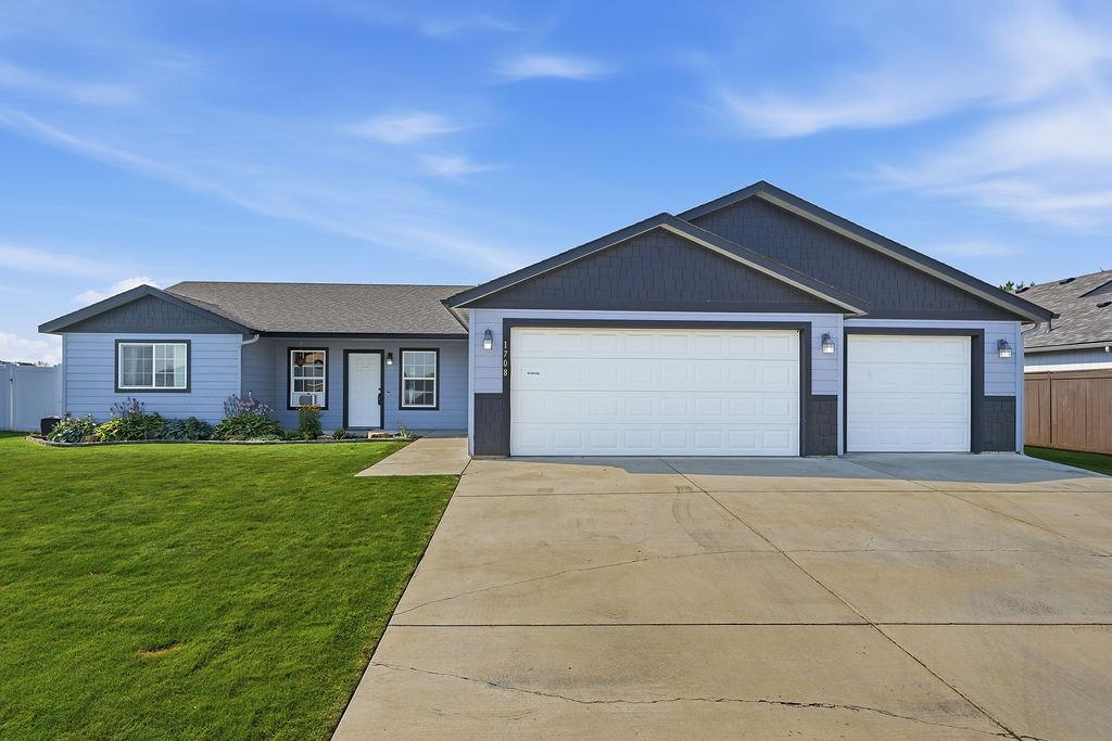 1st image of 1708 E 6th St, Deer Park, WA 99006 | MLS# 202622167