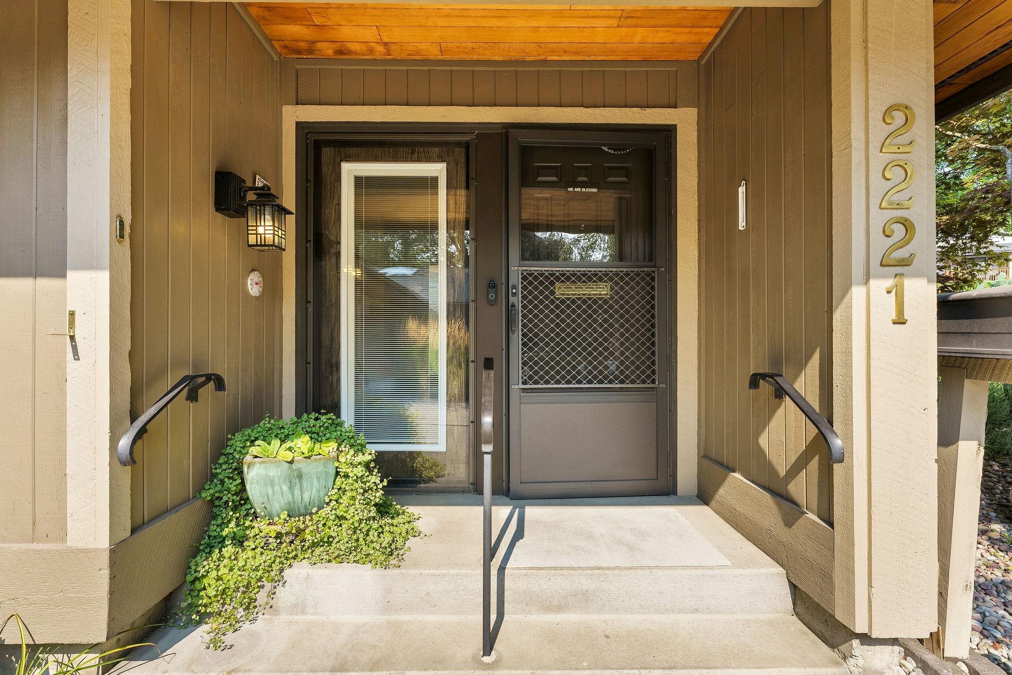 4th image of 2221 E Rockwood Blvd, Spokane, WA 99203 | MLS# 202622173