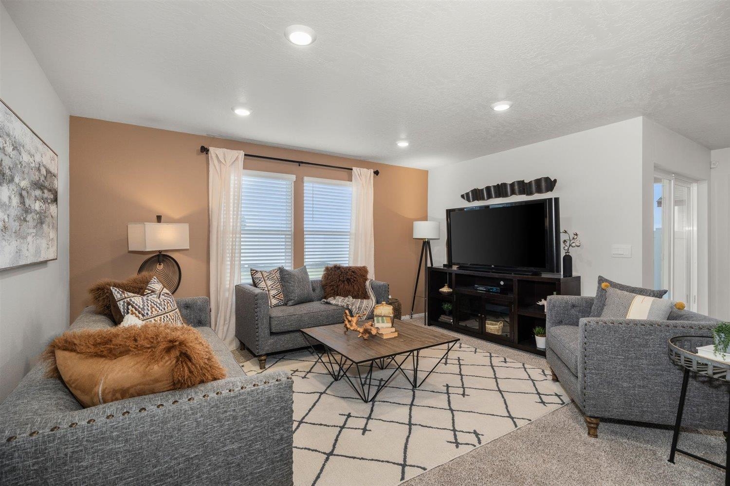 4th image of 1118 E L St, Deer Park, WA 99006 | MLS# 202622447