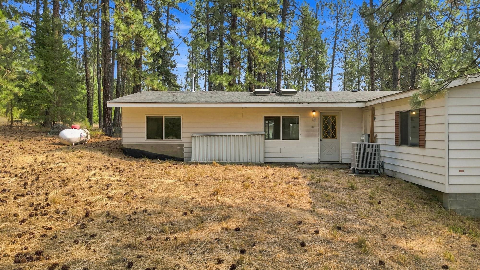4th image of 5082 S Swenson Rd, Deer Park, WA 90006 | MLS# 202622450