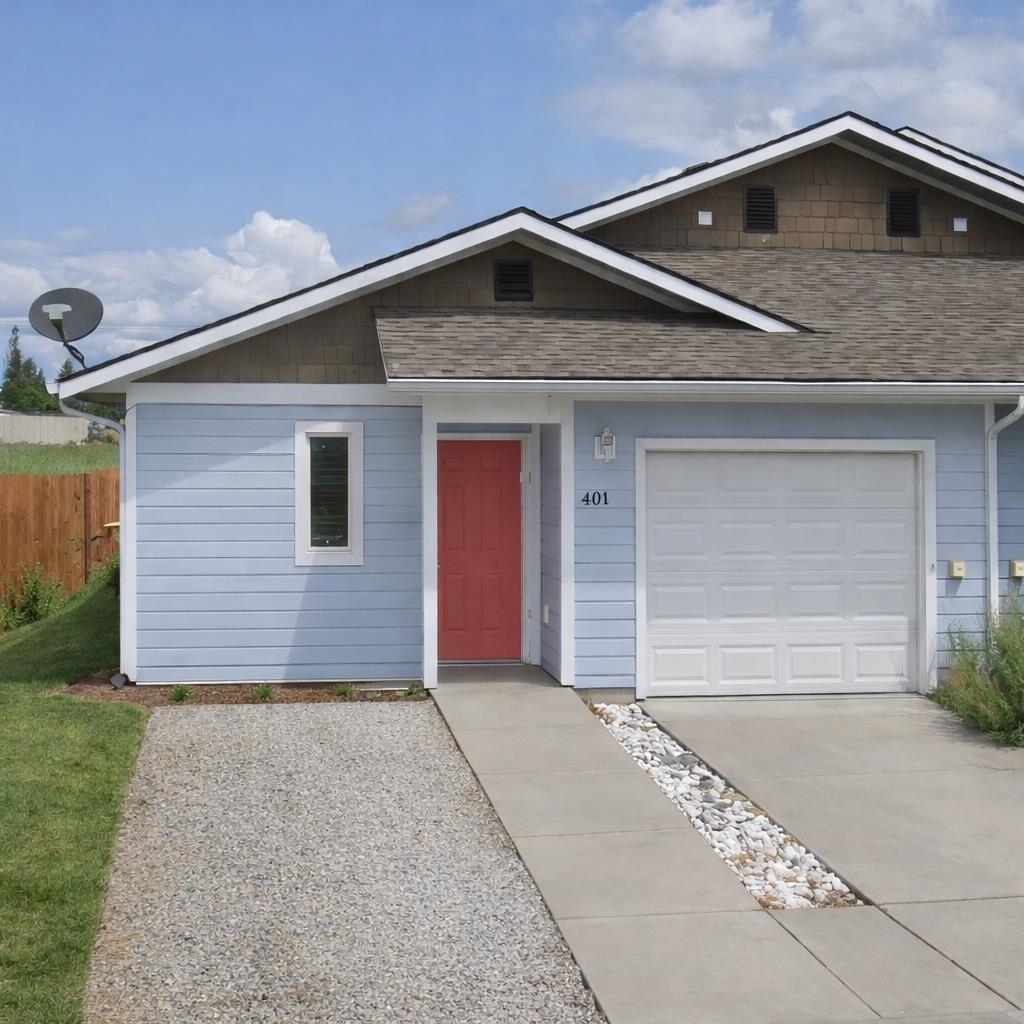 1st image of 401 E I St, Deer Park, WA 99006 | MLS# 202622453