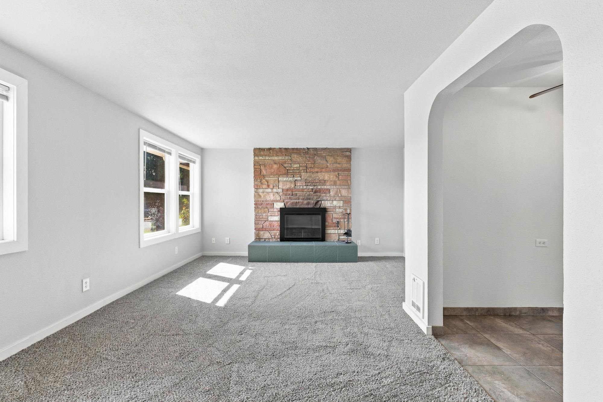 4th image of 105 N Perrine Rd, Spokane Valley, WA 99206 | MLS# 202623065