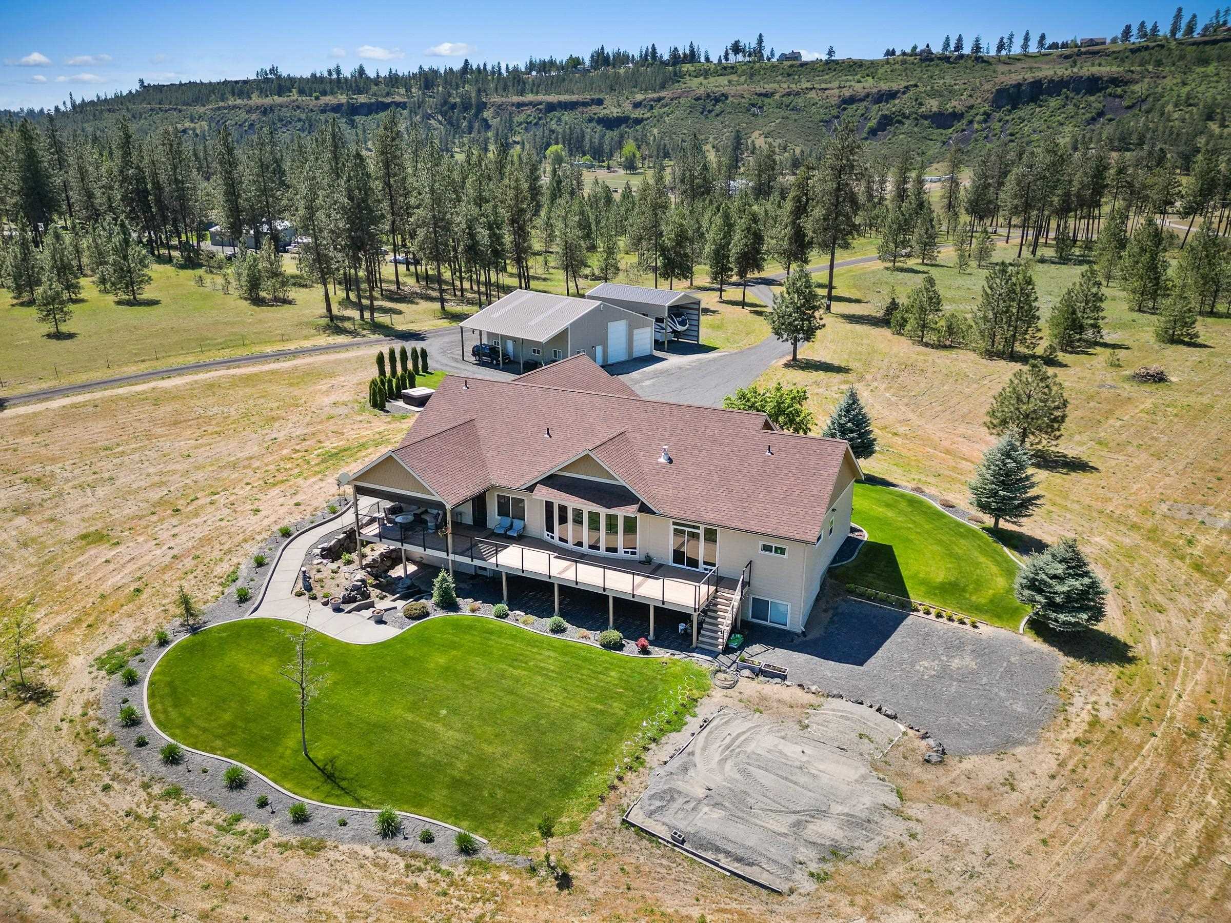 4th image of 7508 N Garfield Rd, Spokane, WA 99224 | MLS# 202623142