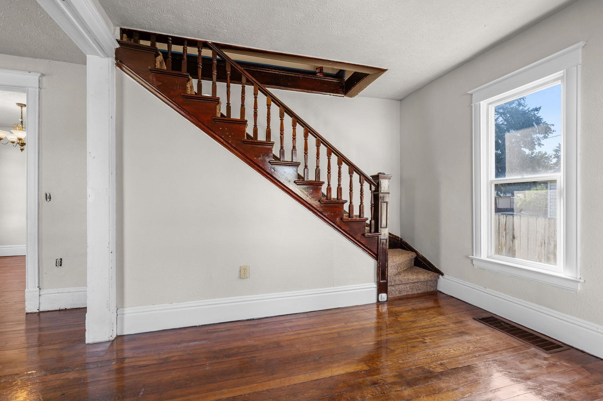 3rd image of 323 S Fiske St, Spokane, WA 99202 | MLS# 202623149