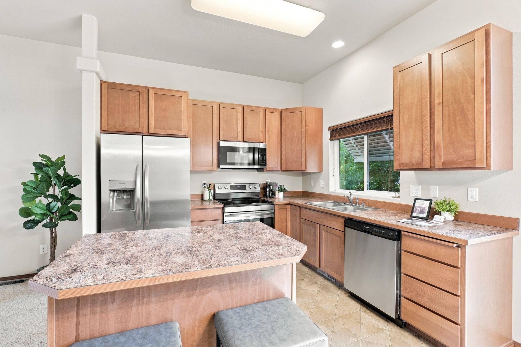 3rd image of 1509 W Trinity Ave, Spokane, WA 99208 | MLS# 202623167