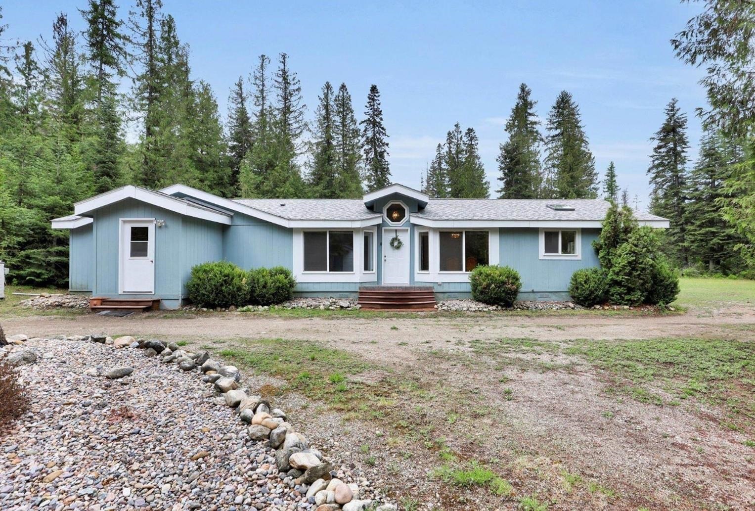1st image of 221 Harworth Rd, Newport, WA 99156 | MLS# 202623185