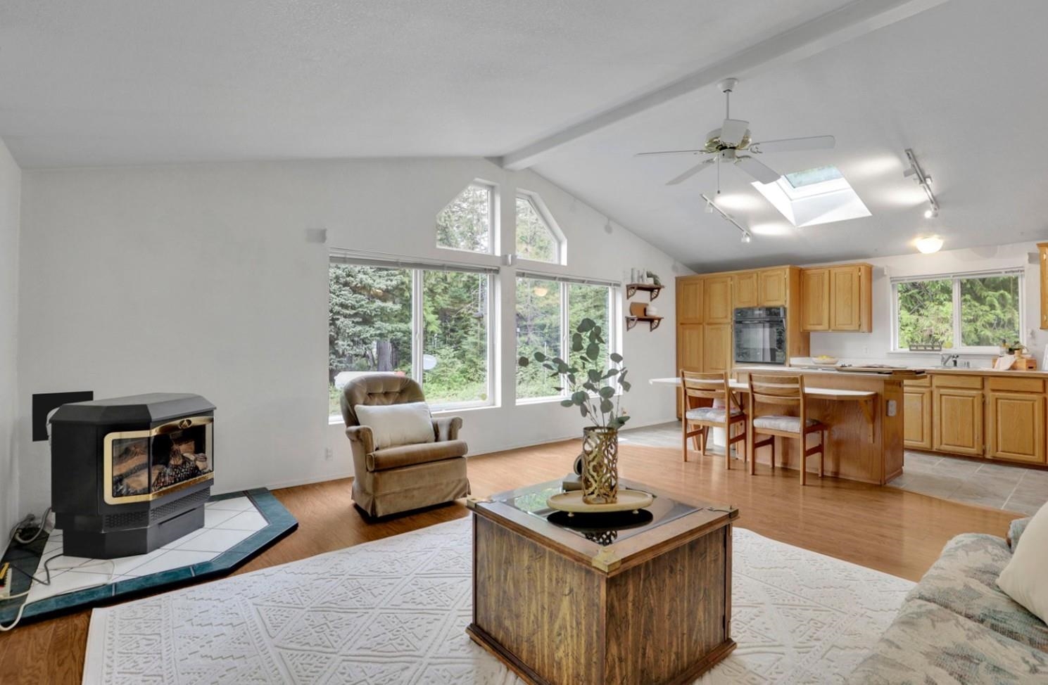 4th image of 221 Harworth Rd, Newport, WA 99156 | MLS# 202623185