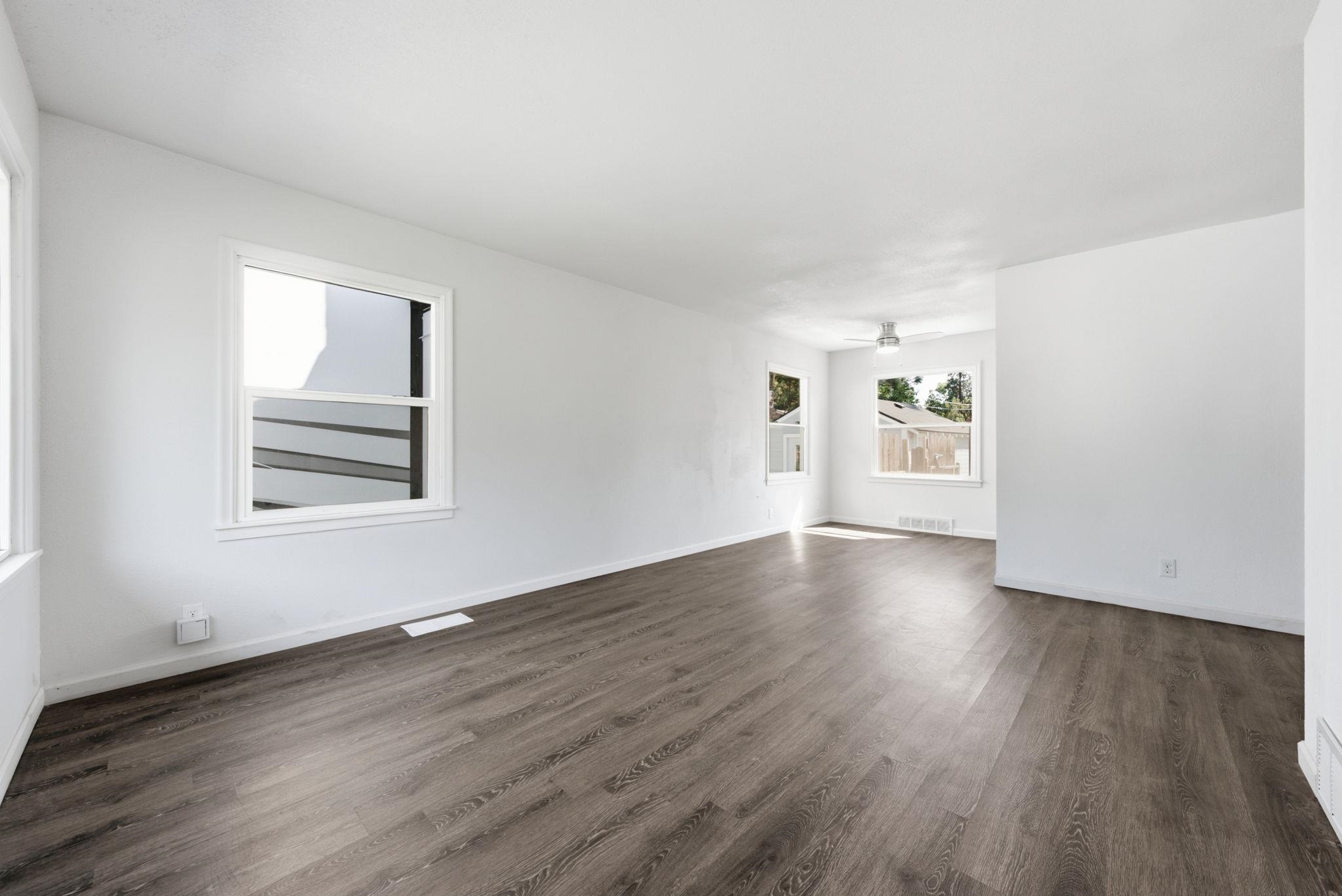4th image of 1410 E Thurston Ave, Spokane, WA 99203 | MLS# 202623194