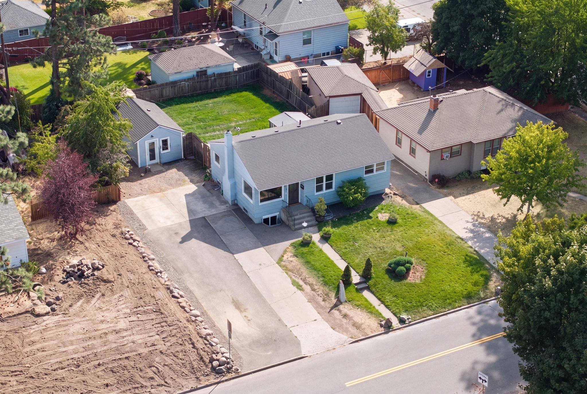 2nd image of 1410 E Thurston Ave, Spokane, WA 99203 | MLS# 202623194