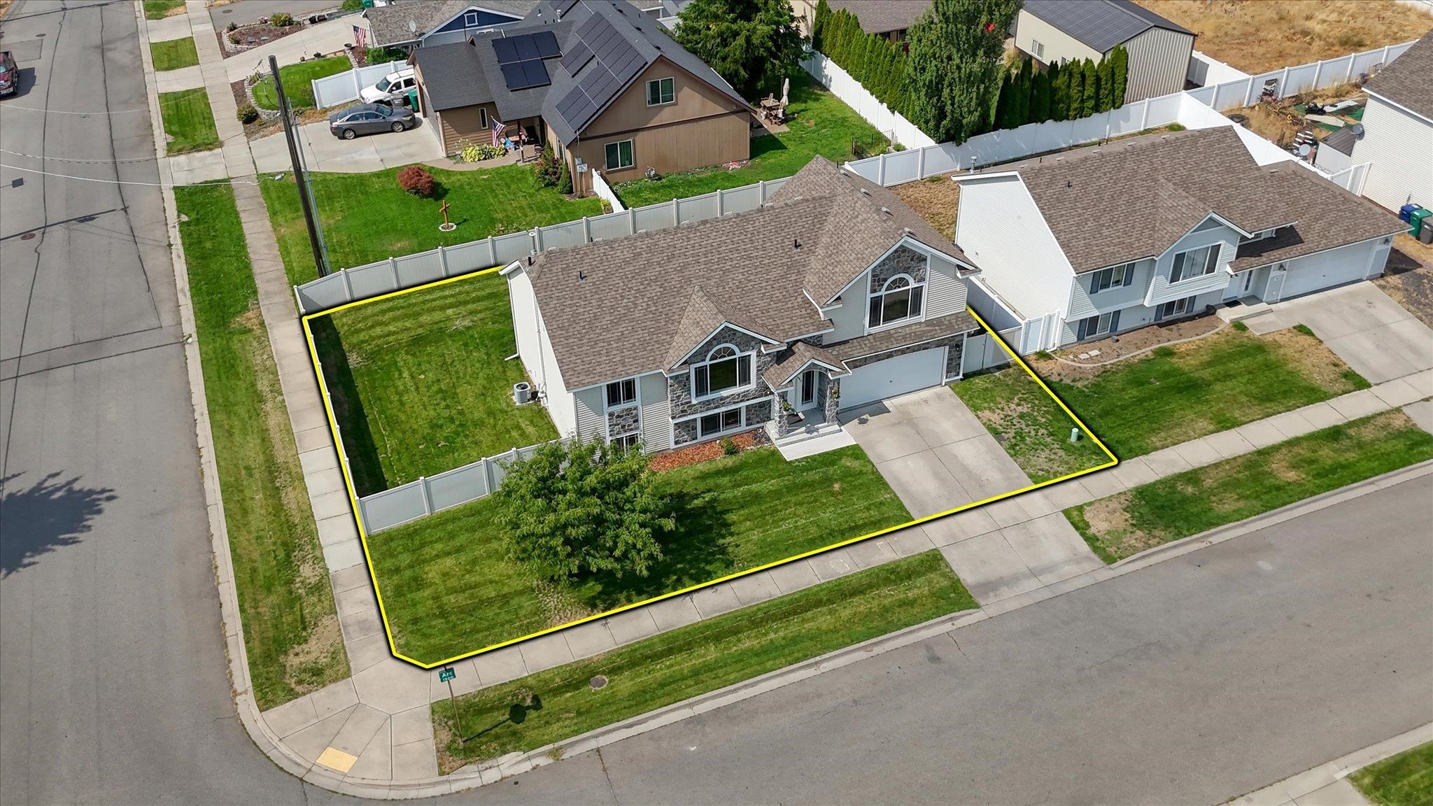 3rd image of 1917 N Arc Rd, Spokane Valley, WA 99016 | MLS# 202623213