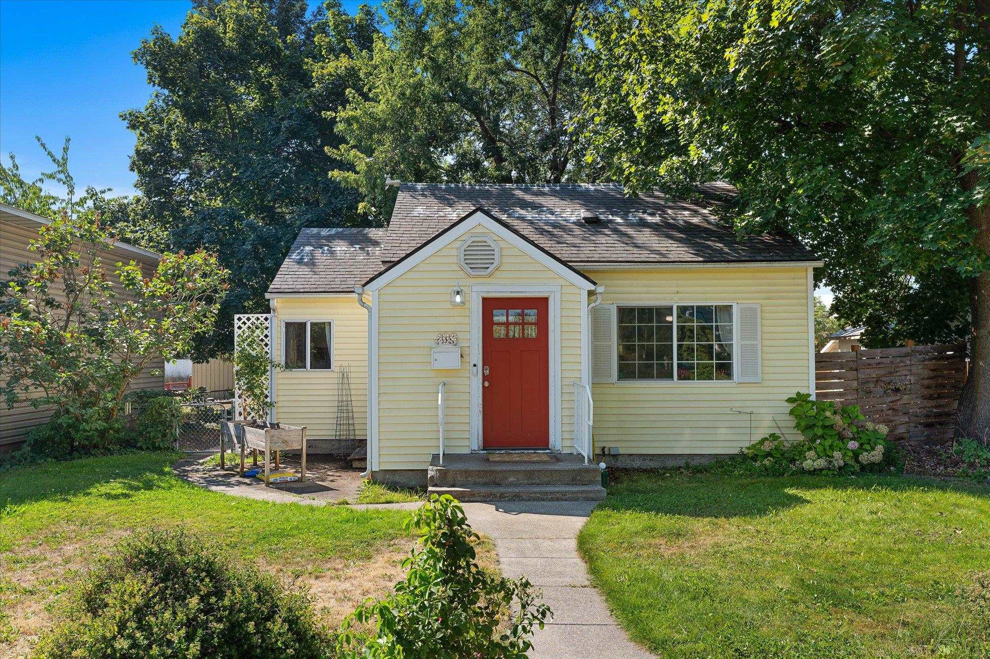 1st image of 408 E Crown Ave, Spokane, WA 99207 | MLS# 202623220