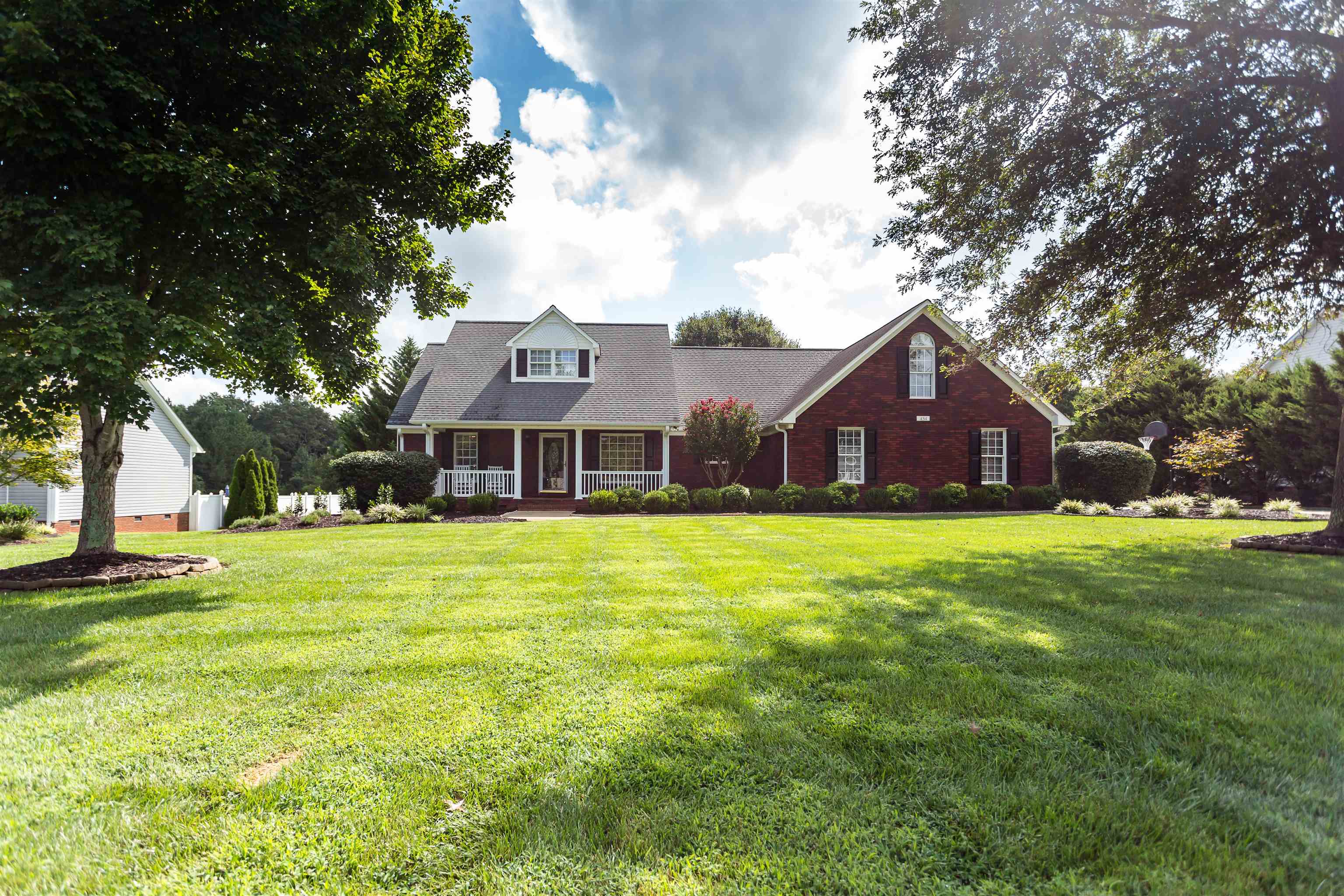 Homes for sale in Boiling Springs, SC | 434 Shallowford Dr, Boiling Springs, SC 29316 | MLS# SPN283661