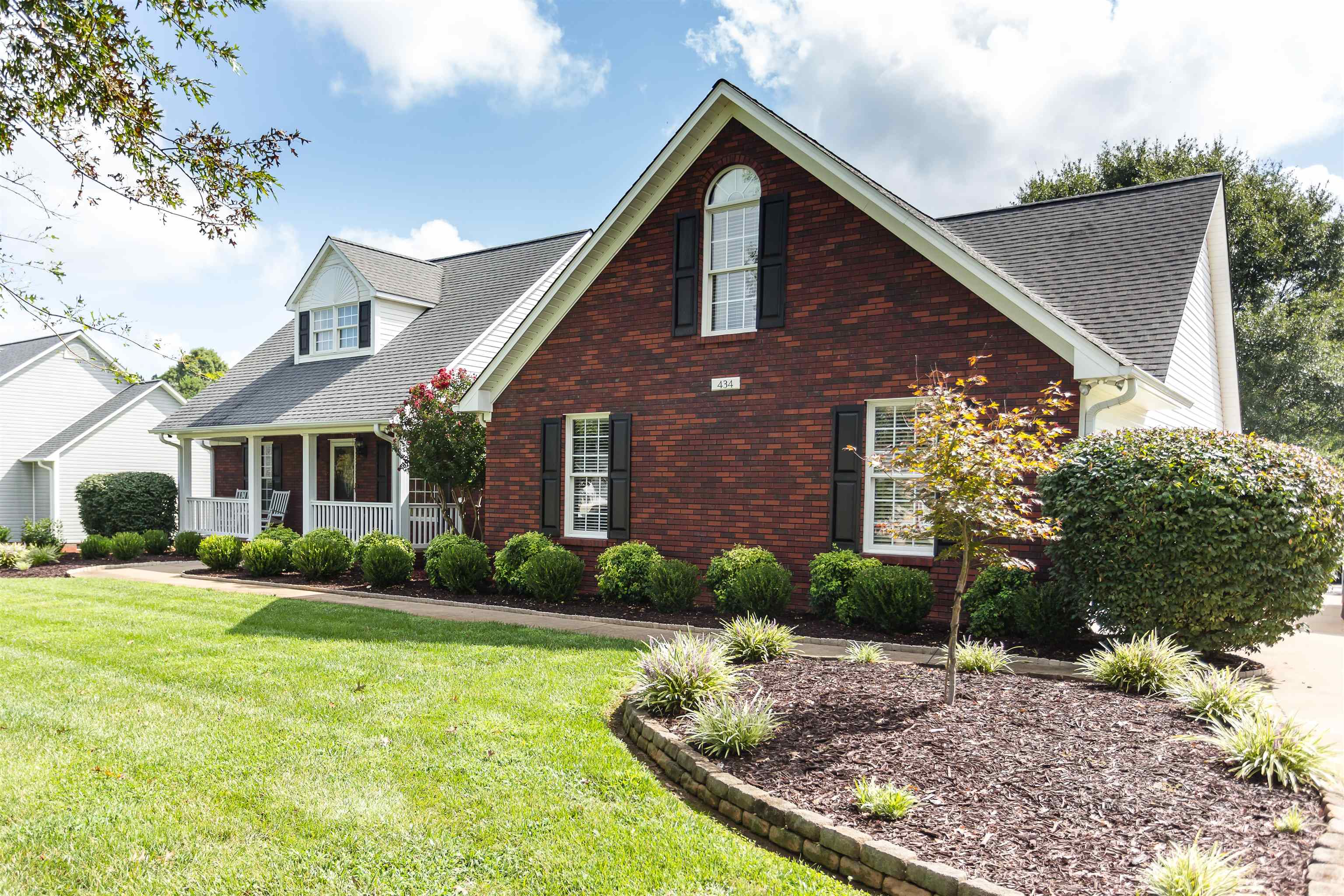 Homes for sale in Boiling Springs, SC | 434 Shallowford Dr, Boiling Springs, SC 29316 | MLS# SPN283661