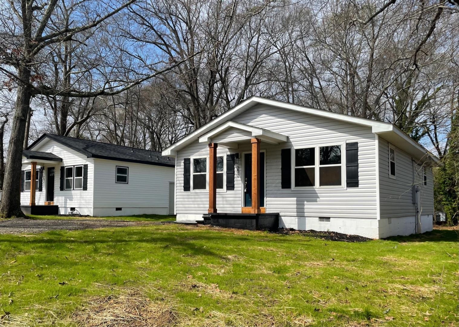 Homes for sale in Spartanburg, SC | 200 S Cleveland Park Dr, Spartanburg, SC 29303 | MLS# SPN288776