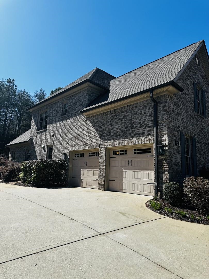 Homes for sale in Spartanburg, SC | 721 Black Wolf Run, Spartanburg, SC 29306 | MLS# SPN299051