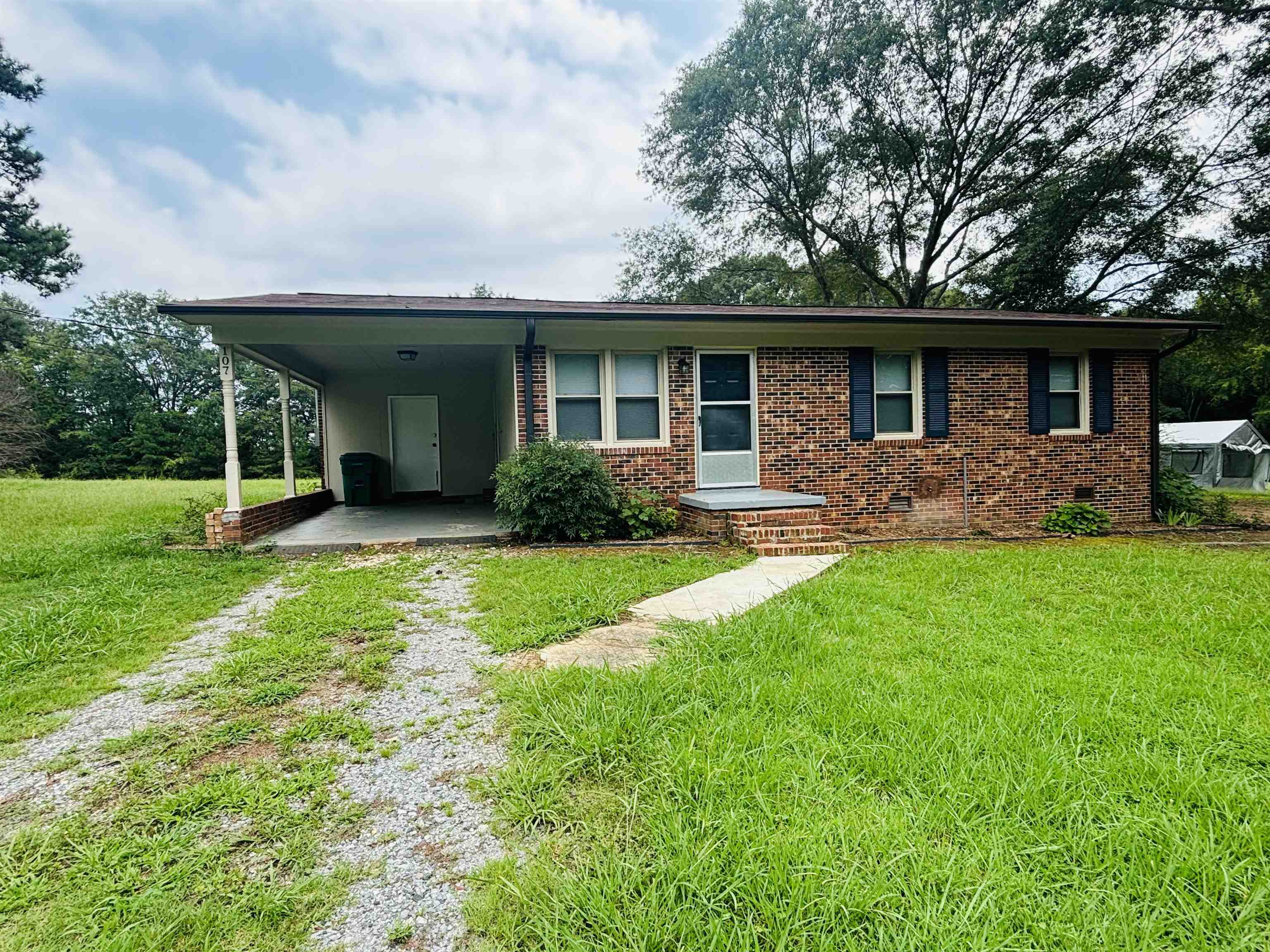 Homes for sale in Blacksburg, SC | 107 Bell St, Blacksburg, SC 29702 | MLS# SPN314439