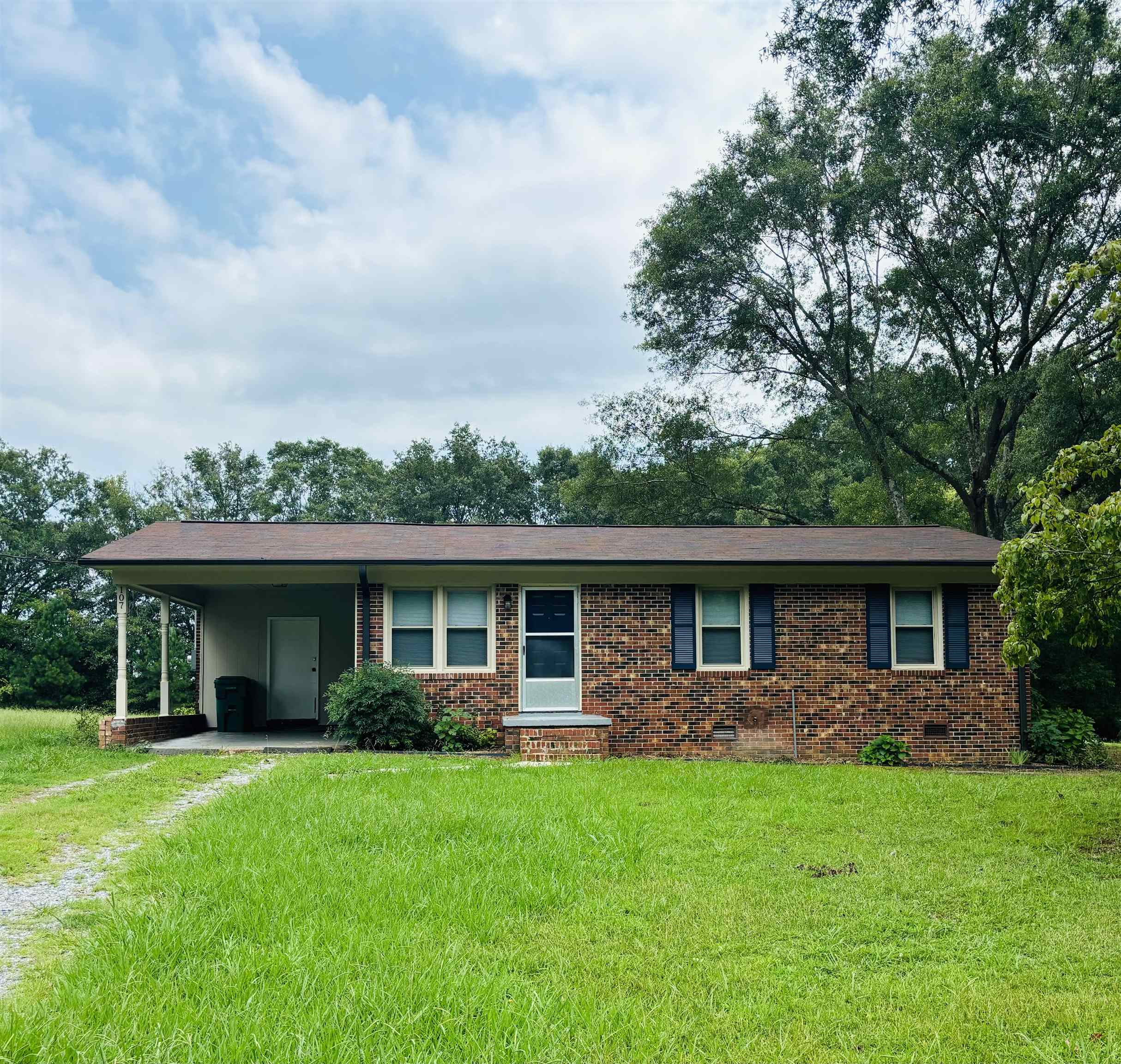 Homes for sale in Blacksburg, SC | 107 Bell St, Blacksburg, SC 29702 | MLS# SPN314439