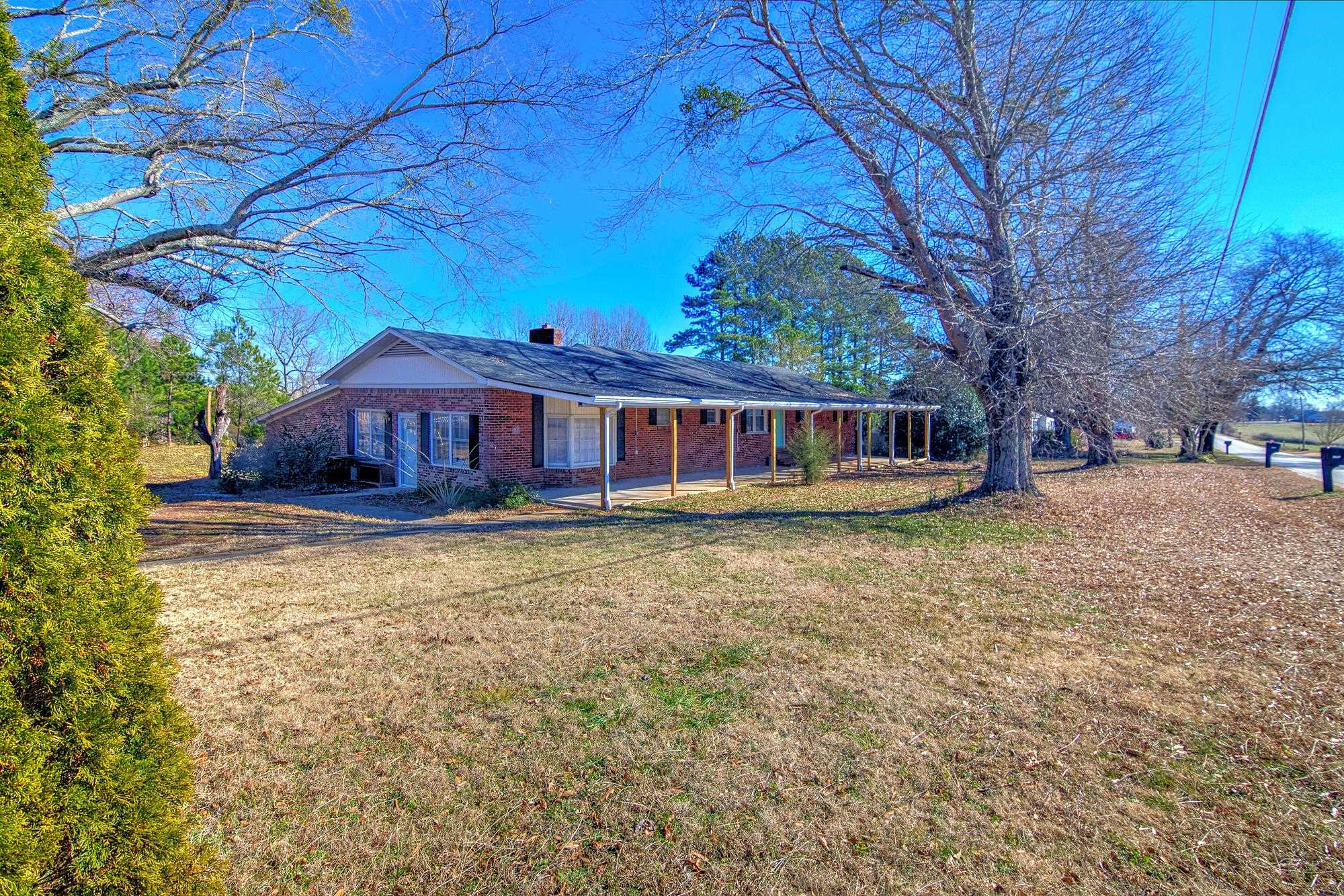 Homes for sale in Greer, SC | 3947 Jordan Rd, Greer, SC 29651 | MLS# SPN318947