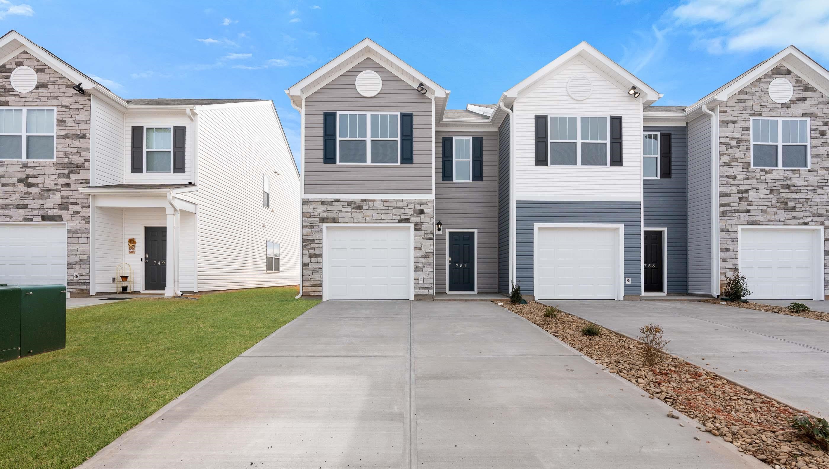 Homes for sale in Greer, SC | 751 Embark Cir, Greer, SC 29651 | MLS# SPN320618