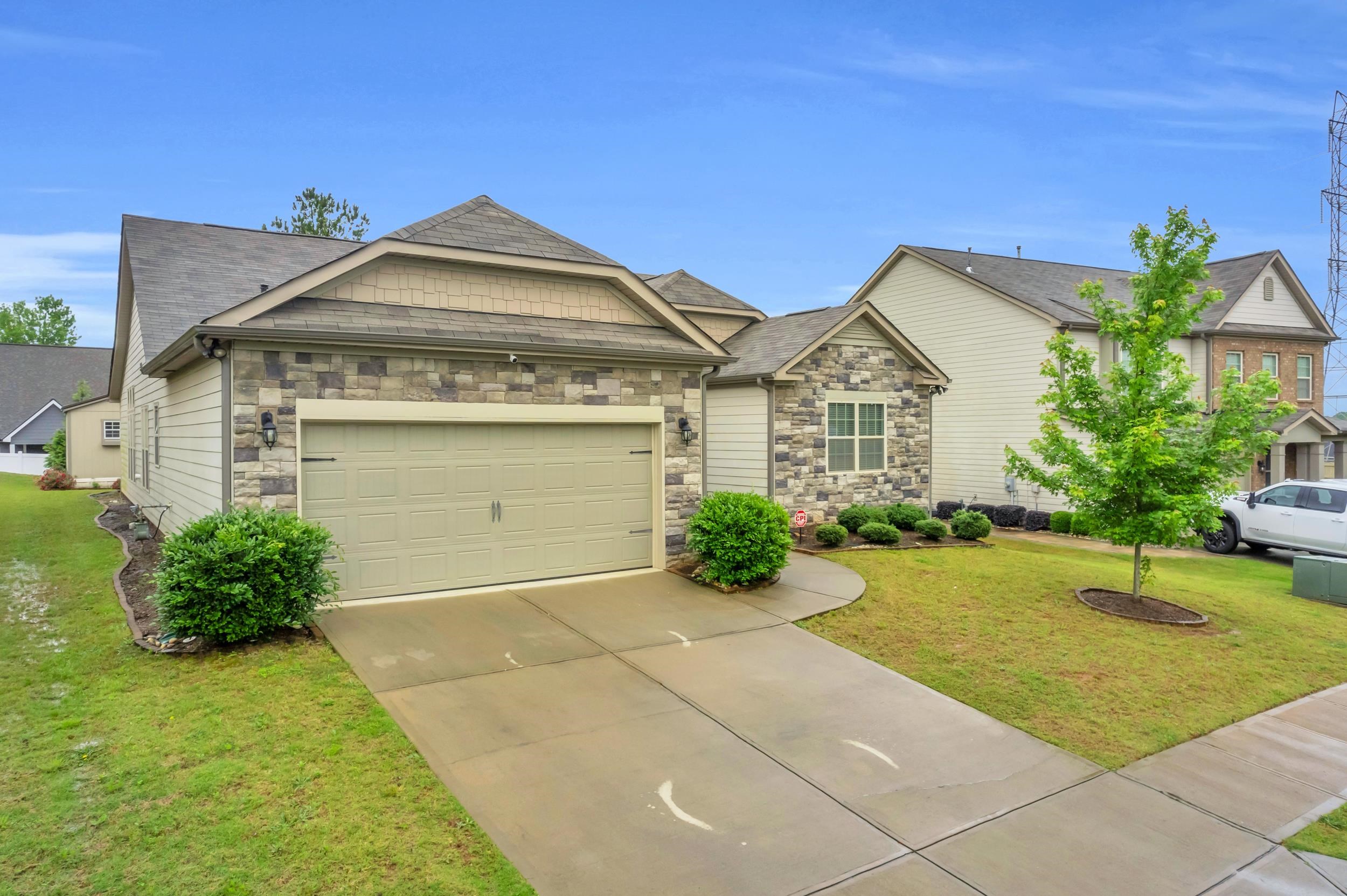 Homes for sale in Duncan, SC | 267 Santa Ana Way, Duncan, SC 29334 | MLS# SPN324264