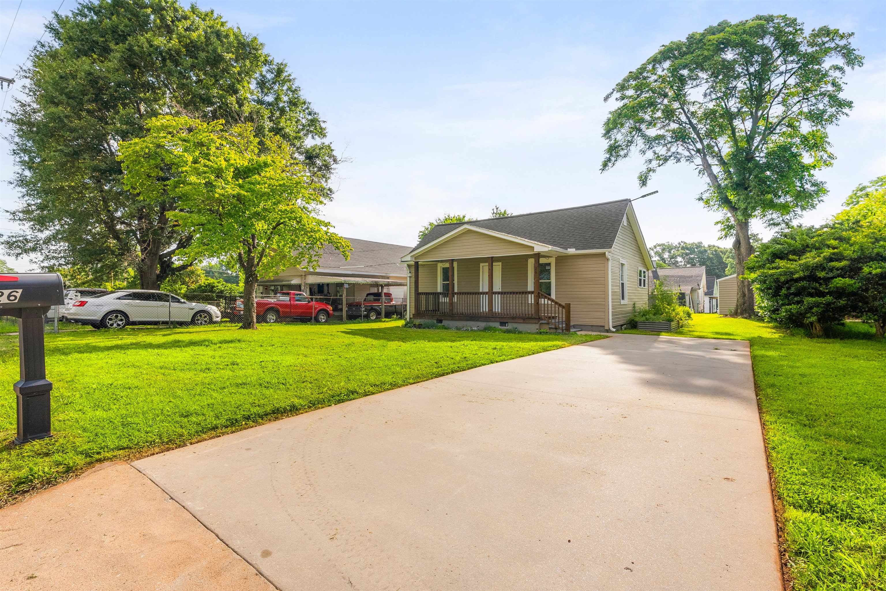 Homes for sale in Greer, SC | 26 8Th St, Greer, SC 29651 | MLS# SPN325357