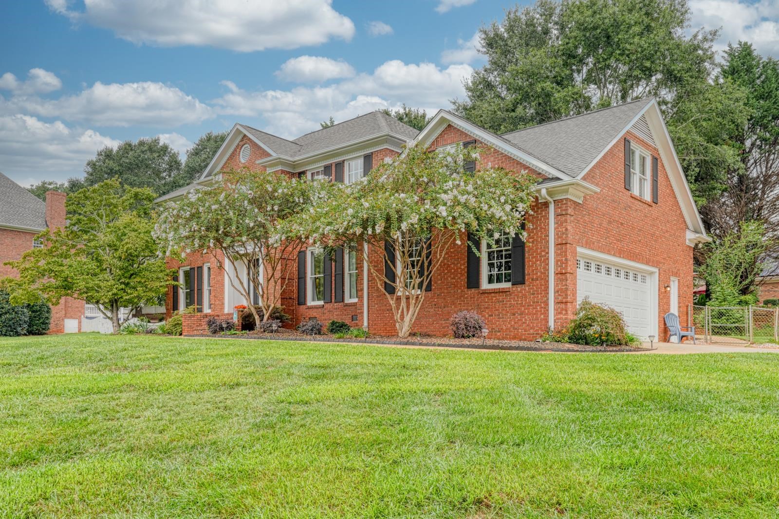 Homes for sale in Moore, SC | 225 W Killarney Lake, Moore, SC 29369 | MLS# SPN328007