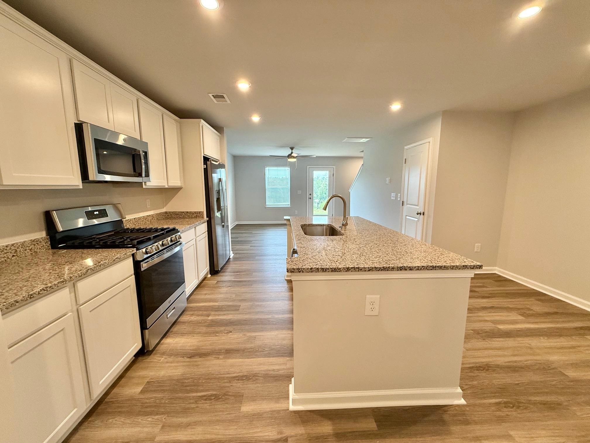 Homes for sale in Spartanburg, SC | 1253 Forestbrook Ln, Spartanburg, SC 29303 | MLS# SPN328046