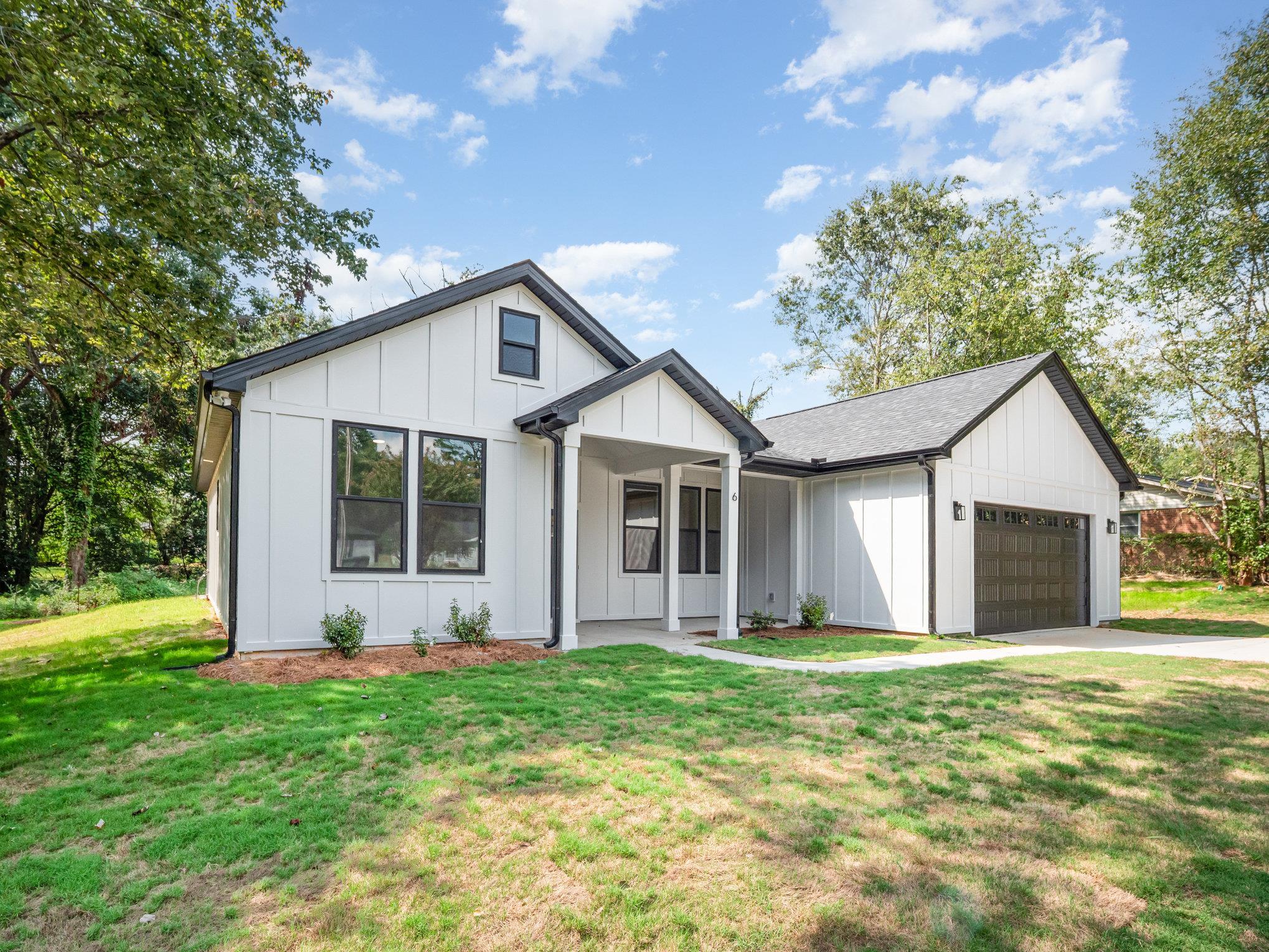 2nd image of 6 Gavin Pl, Taylors, SC 29687 | MLS# SPN328493