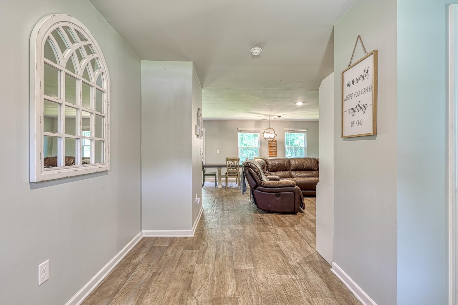 Photo 2 of Single Family Residence at 1281 Twin Brg Rd, Gaffney, SC 29341 | MLS# SPN328740 | | Sold on 2026-03-17