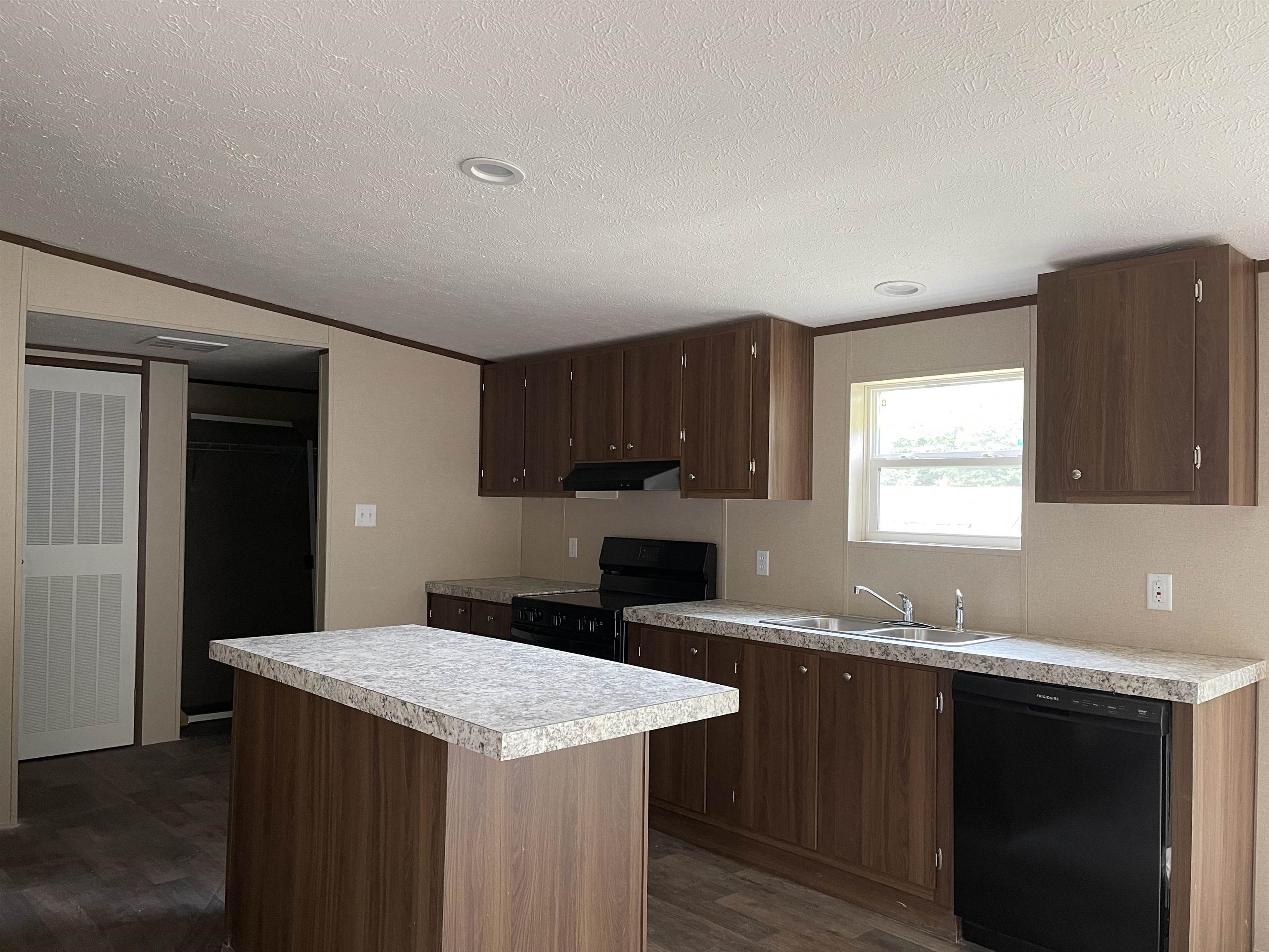 Homes for sale in Pacolet, SC | 26 Pecan St, Pacolet, SC 29372 | MLS# SPN329289