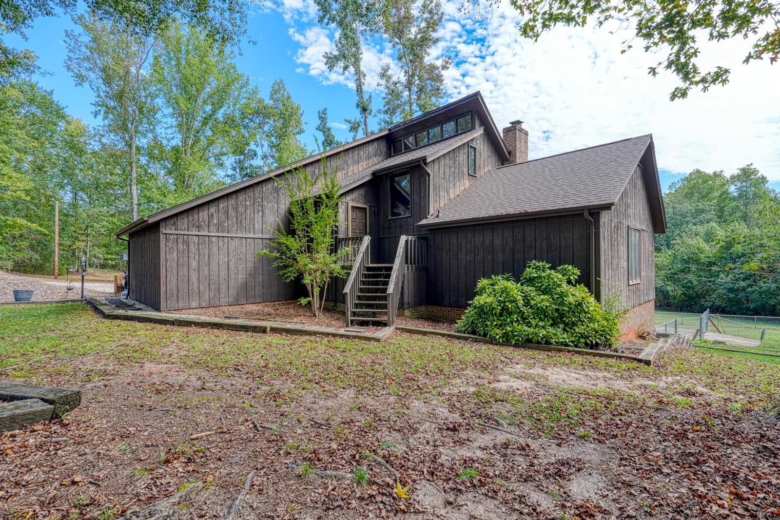 Homes for sale in Woodruff, SC | 153 Bridwell Rd, Woodruff, SC 29388 | MLS# SPN329521