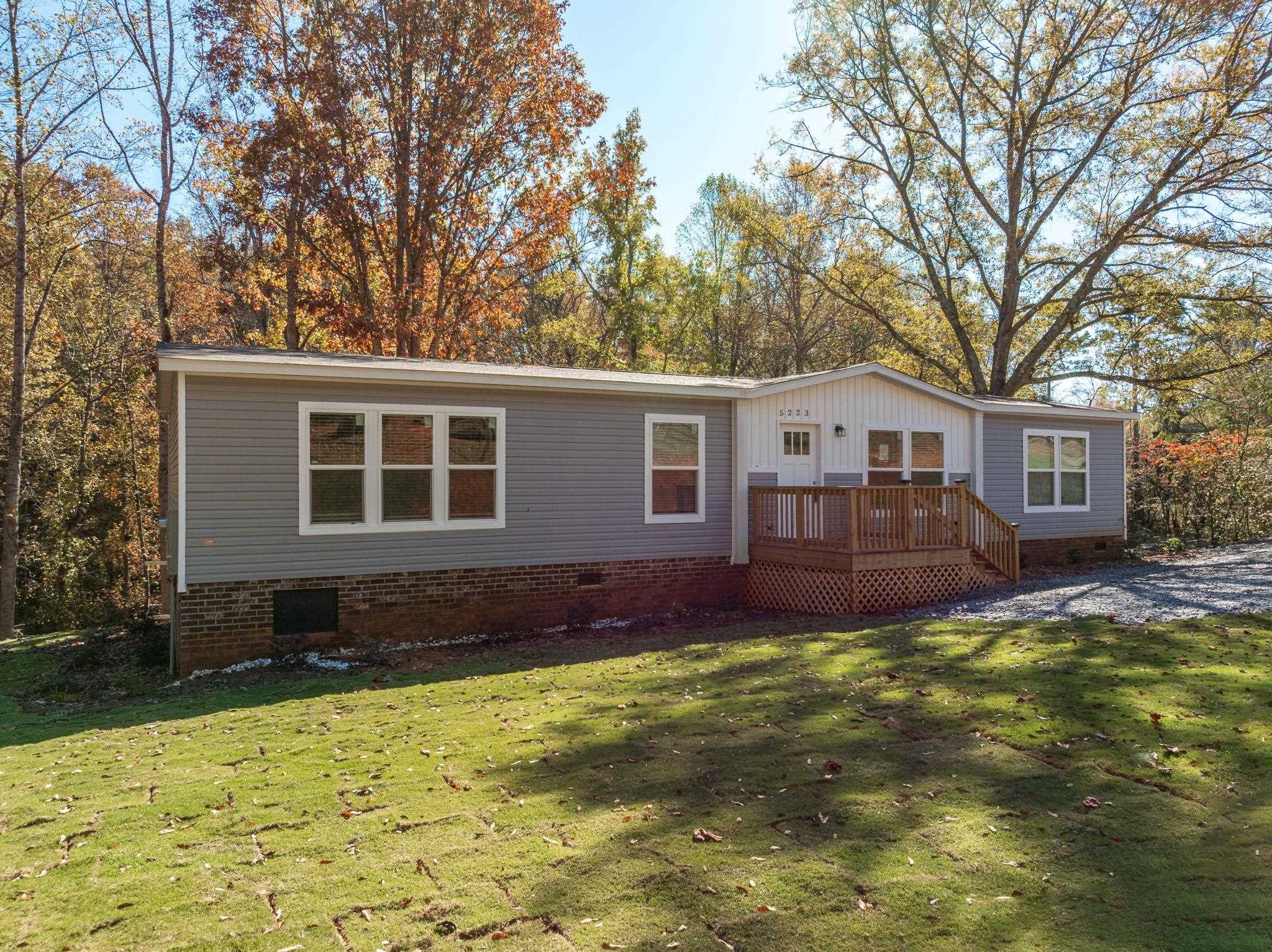 Homes for sale in Inman, SC | 5223 Hwy 11, Inman, SC 29349 | MLS# SPN330649