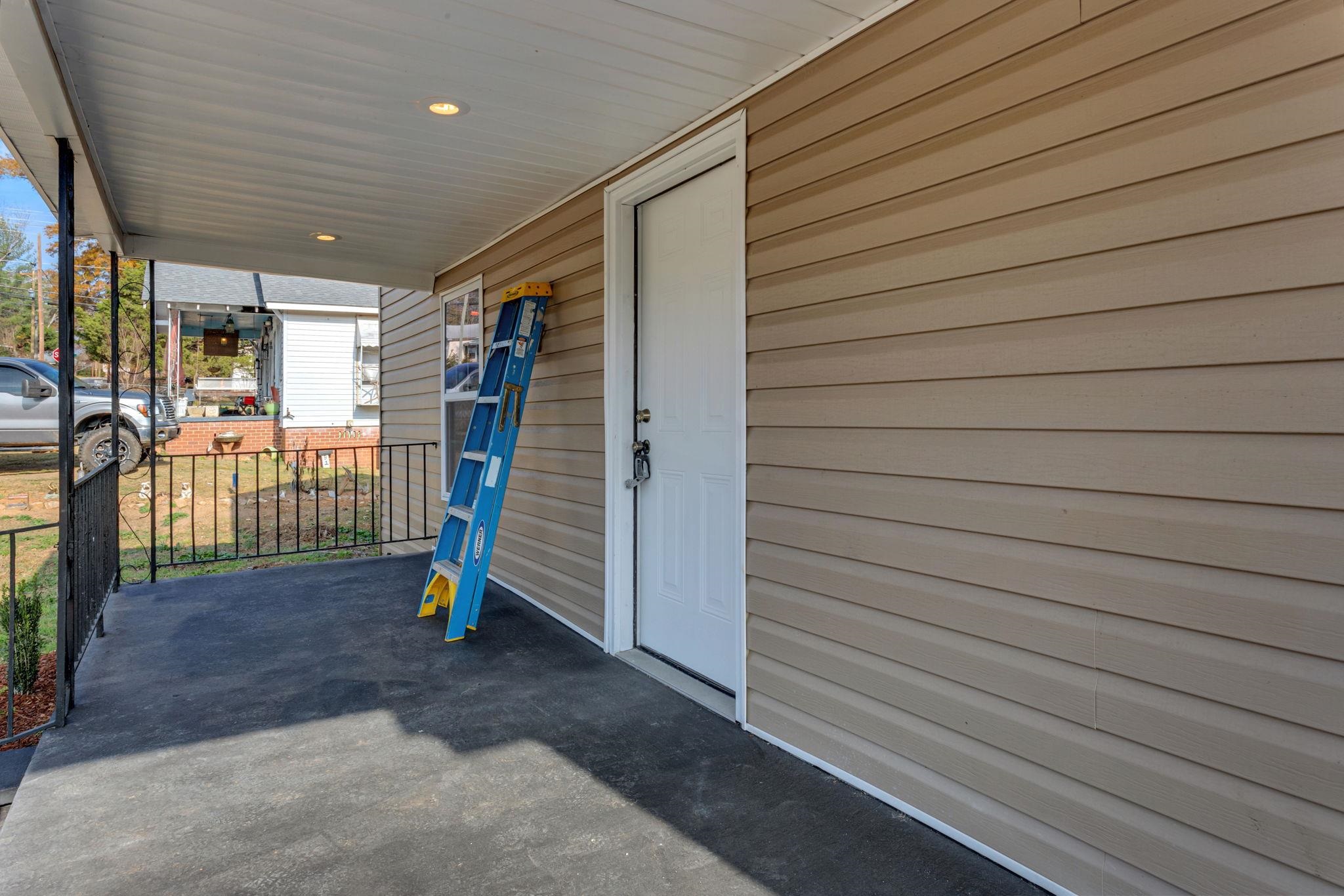 Homes for sale in Whitmire, SC | 77 Veterans Ln, Whitmire, SC 29178 | MLS# SPN331168