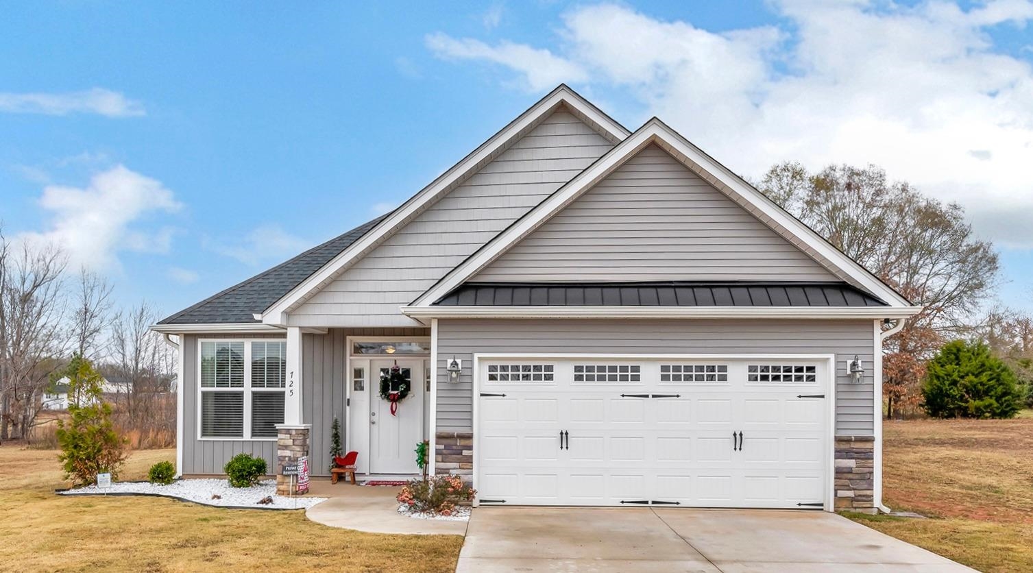 Homes for sale in Cowpens, SC | 725 E Osprey Ln, Cowpens, SC 29330 | MLS# SPN331505