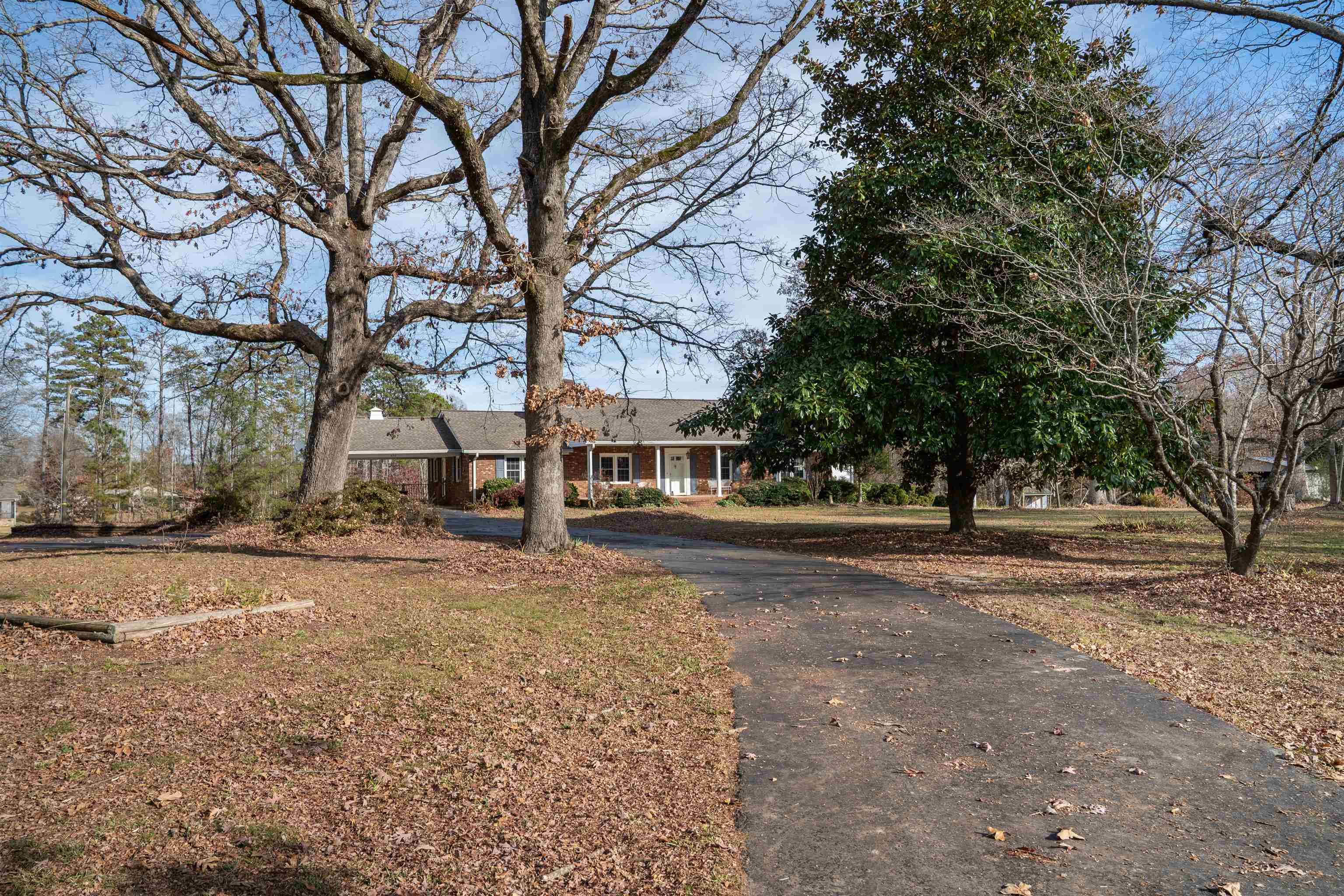 Homes for sale in Inman, SC | 490 Hickory Nut Rd, Inman, SC 29349 | MLS# SPN331512